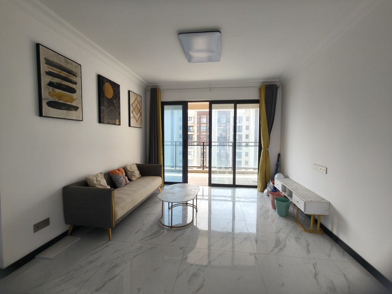 碧桂园公园上城 3室2厅2卫 193.0万 碧桂园公园上城 3室2厅2卫 193.0万室内图