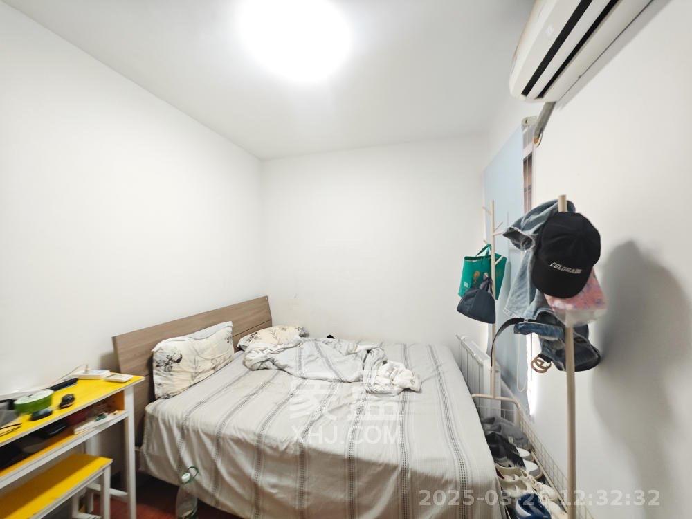 保利城(中航城国际社区、郡原美村) 3室2厅1卫 1800.0元/月 保利城(中航城国际社区、郡原美村) 3室2厅1卫 1800.0元/月室内图