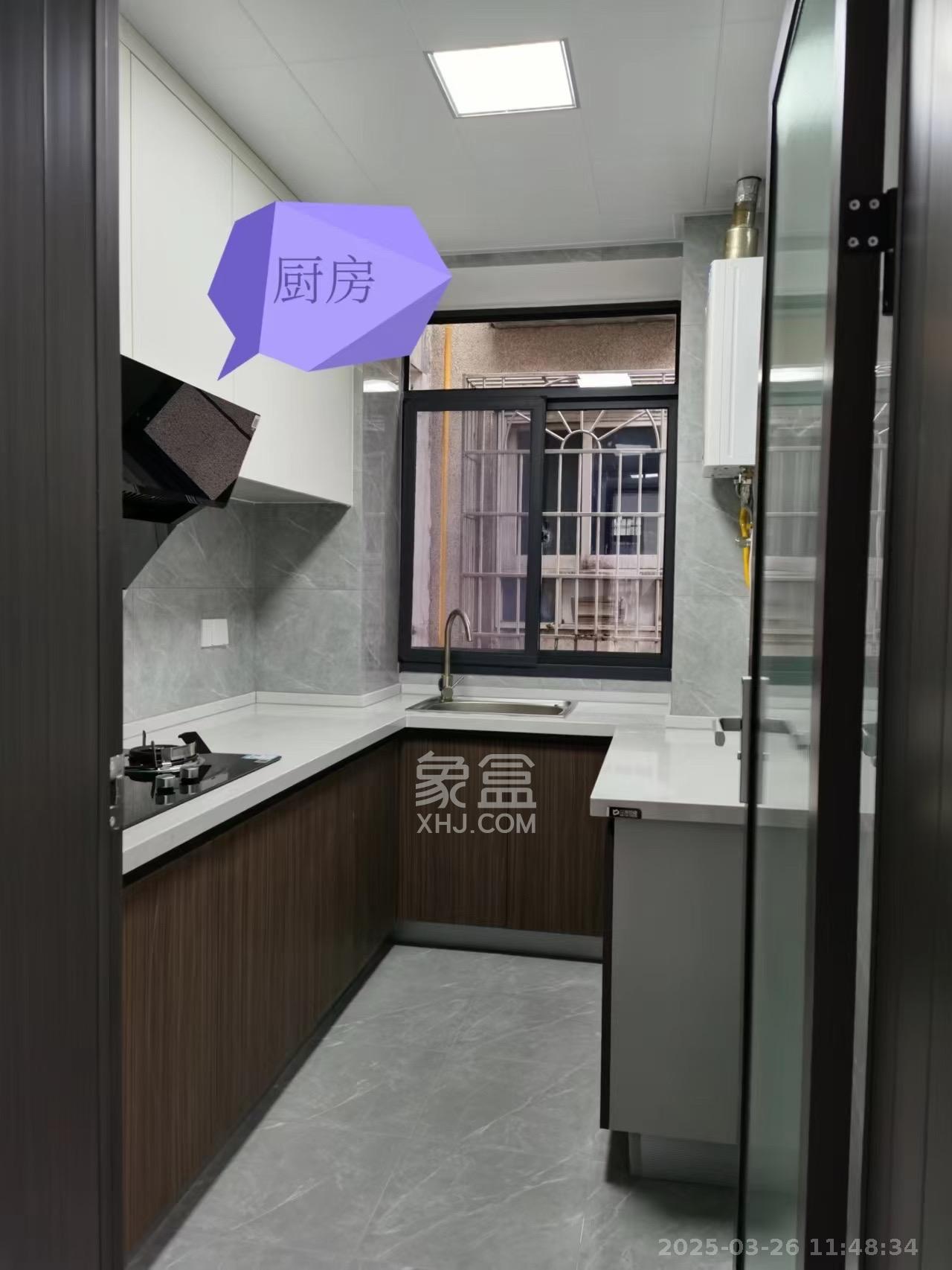 東文廟坪  1室0廳0衛(wèi)    2600.0元/月室內(nèi)圖