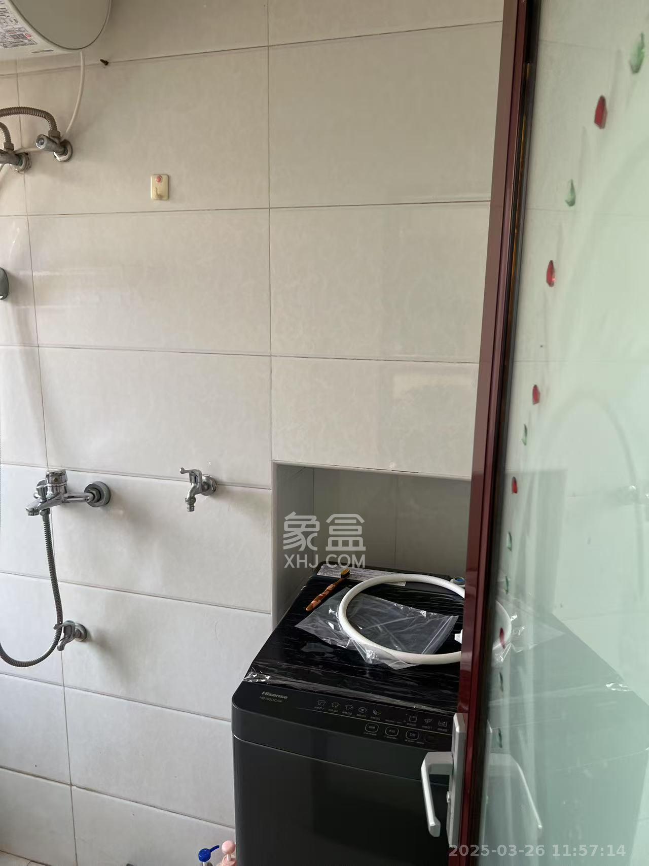 小龚湾小区  2室2厅1卫   1700.00元/月室内图