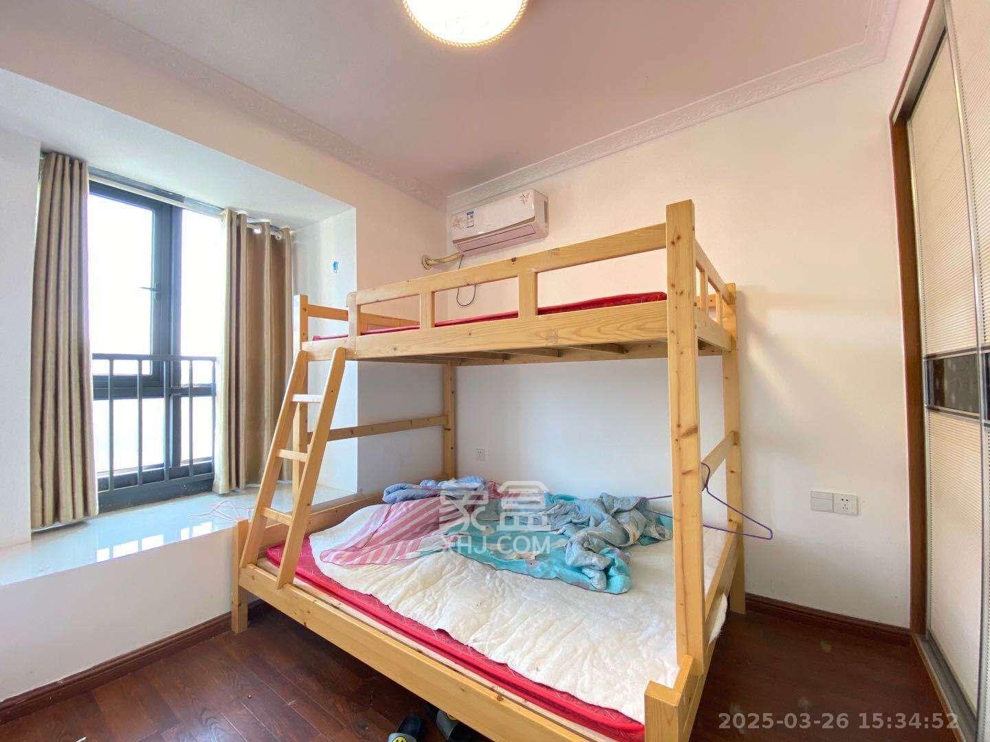 荣盛花语馨苑  3室2厅1卫   2800.00元/月室内图