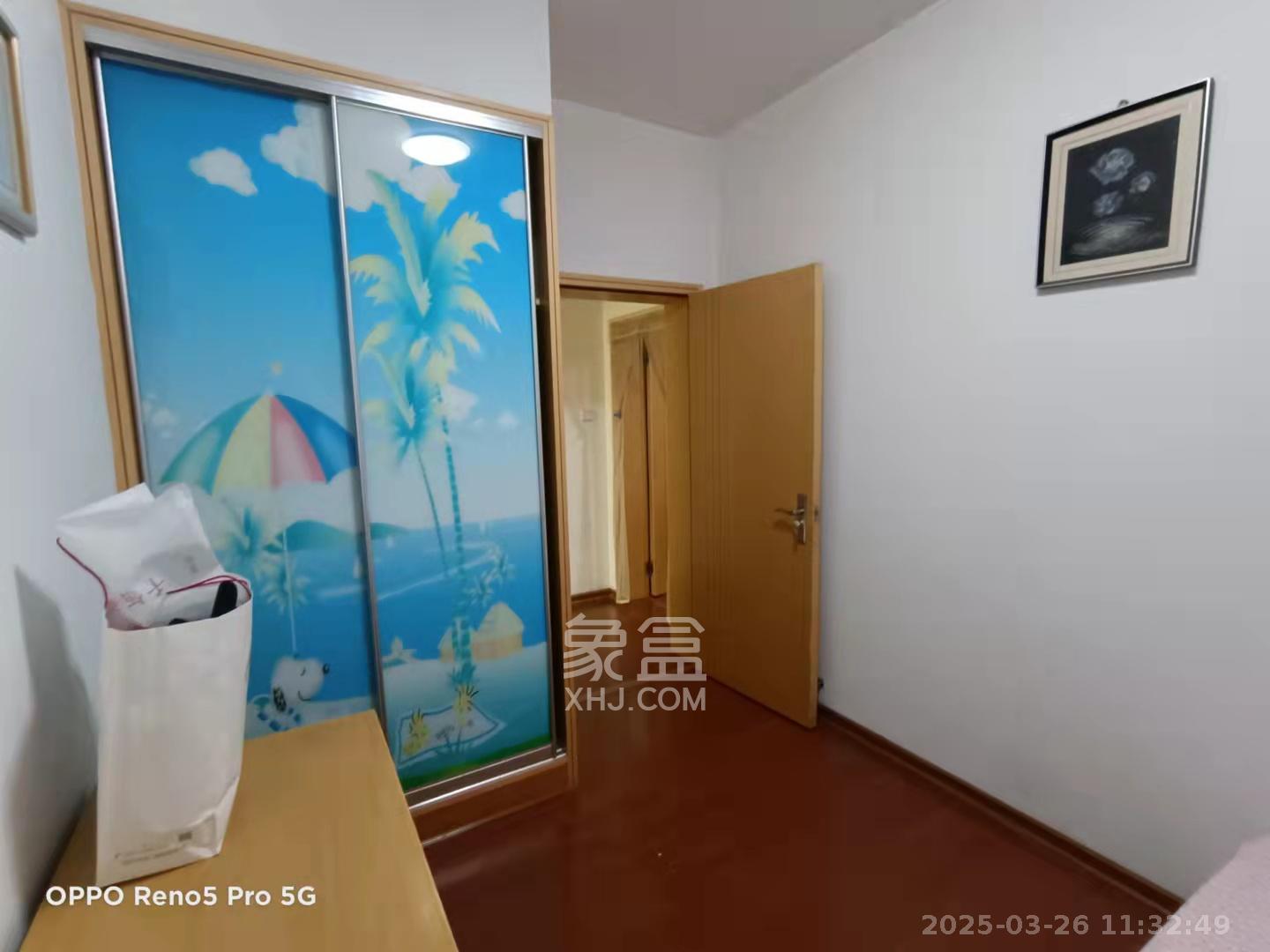 上河国际B座  2室2厅1卫   2200.00元/月