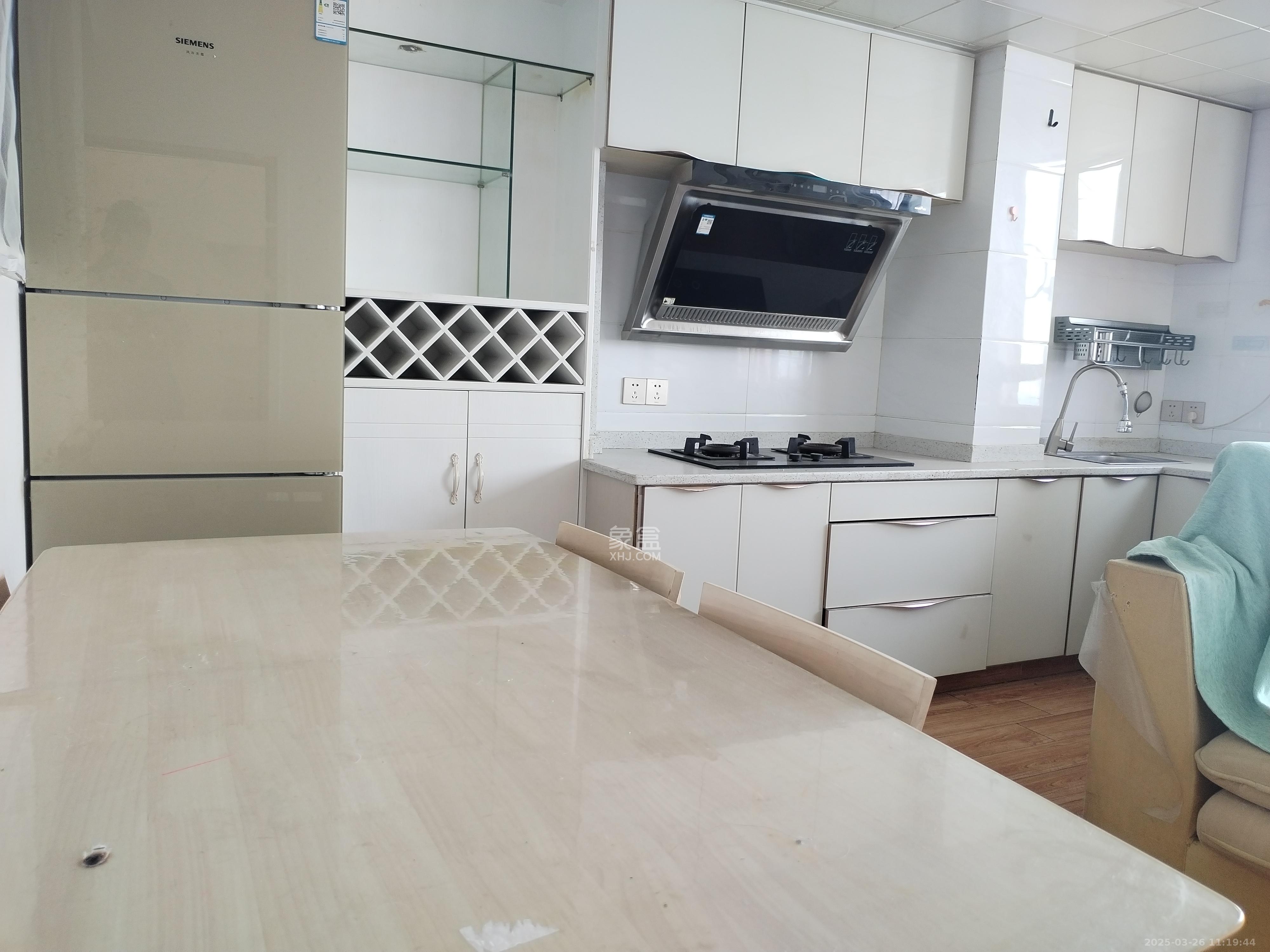 印象天心 1室1厅1卫 2500.0元/月 印象天心 1室1厅1卫 2500.0元/月室内图