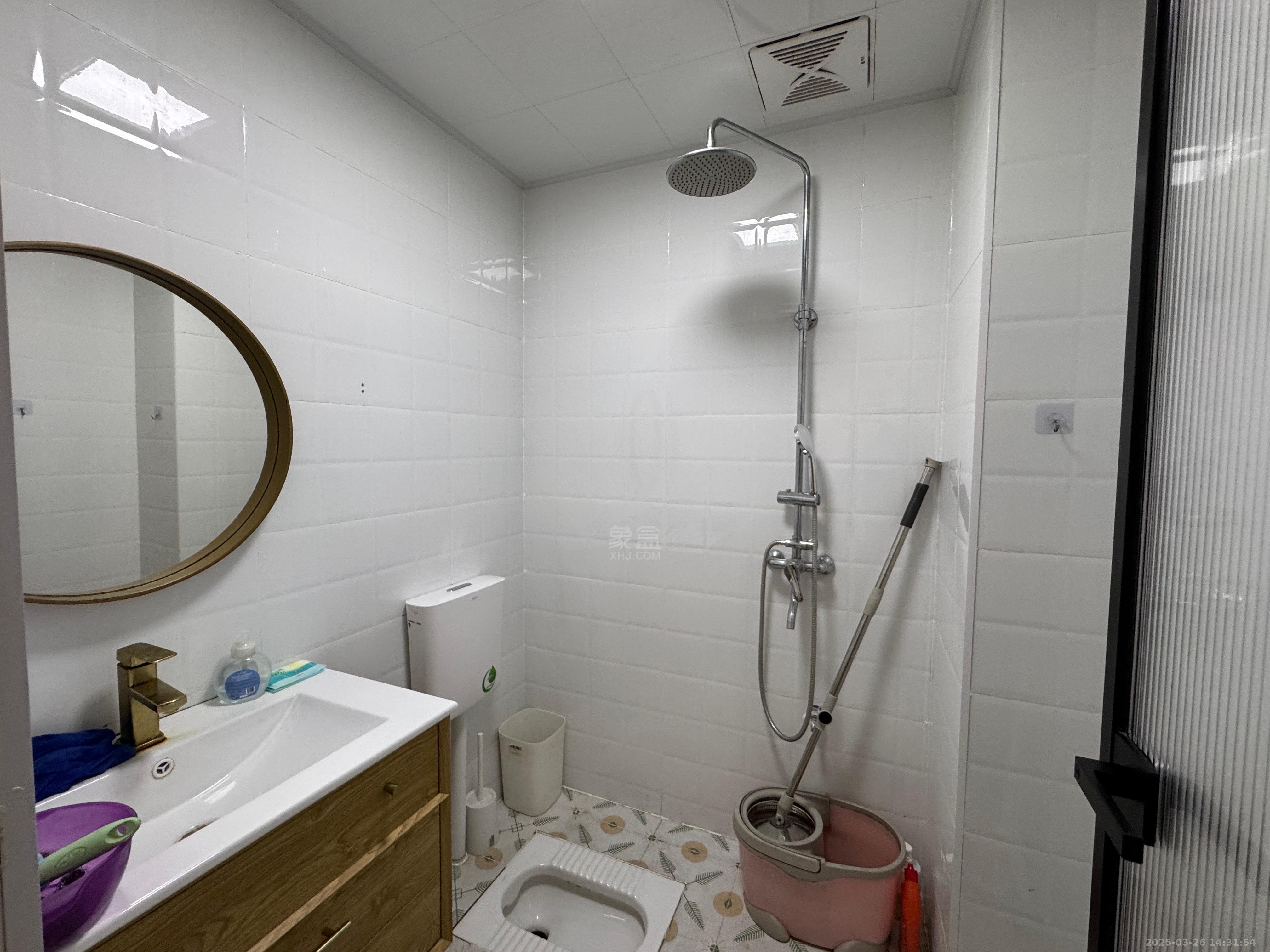 尚格广场 1室1厅1卫 1800.0元/月 尚格广场 1室1厅1卫 1800.0元/月室内图