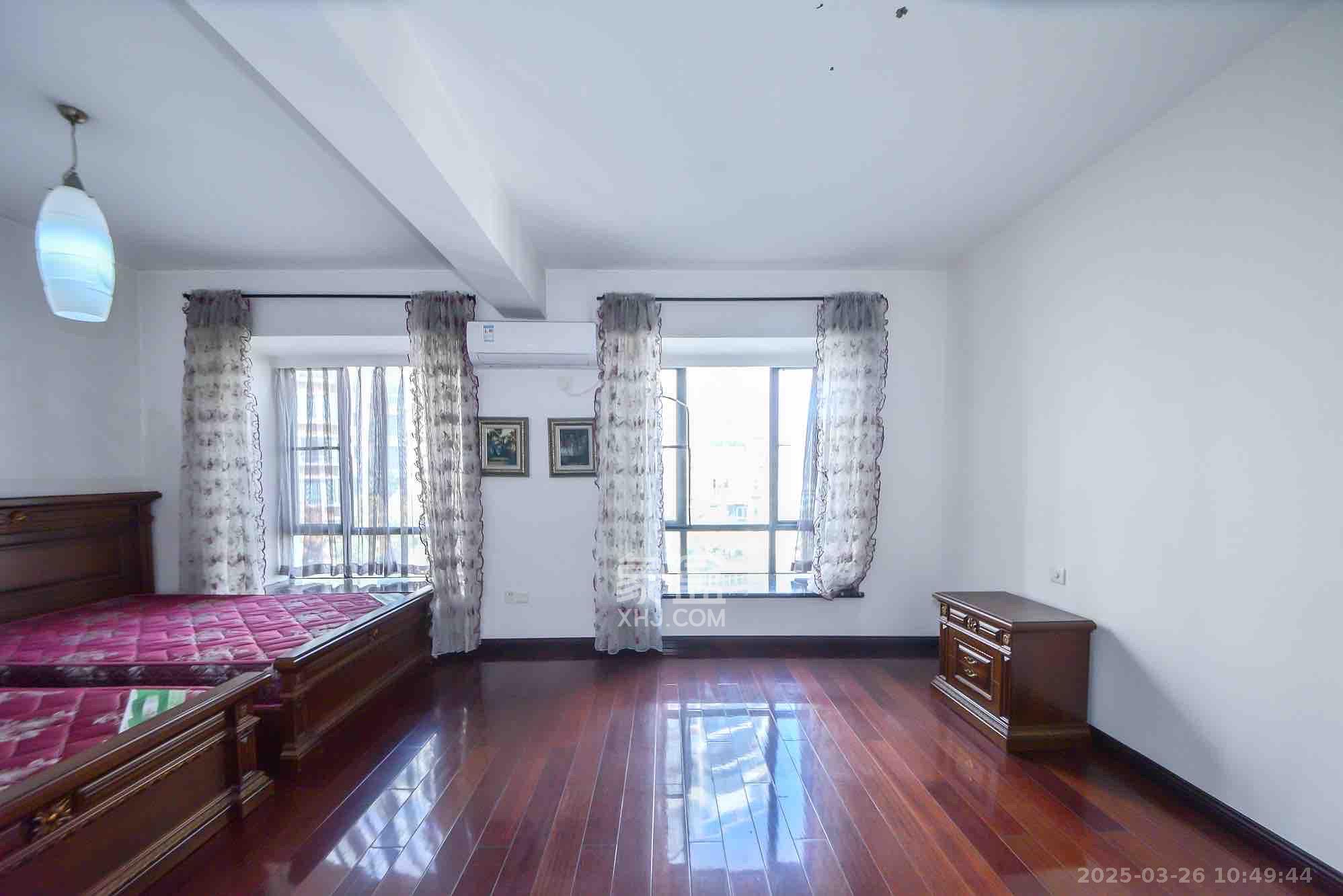 亚华香舍花都 2室2厅1卫 3500.0元/月 亚华香舍花都 2室2厅1卫 3500.0元/月室内图