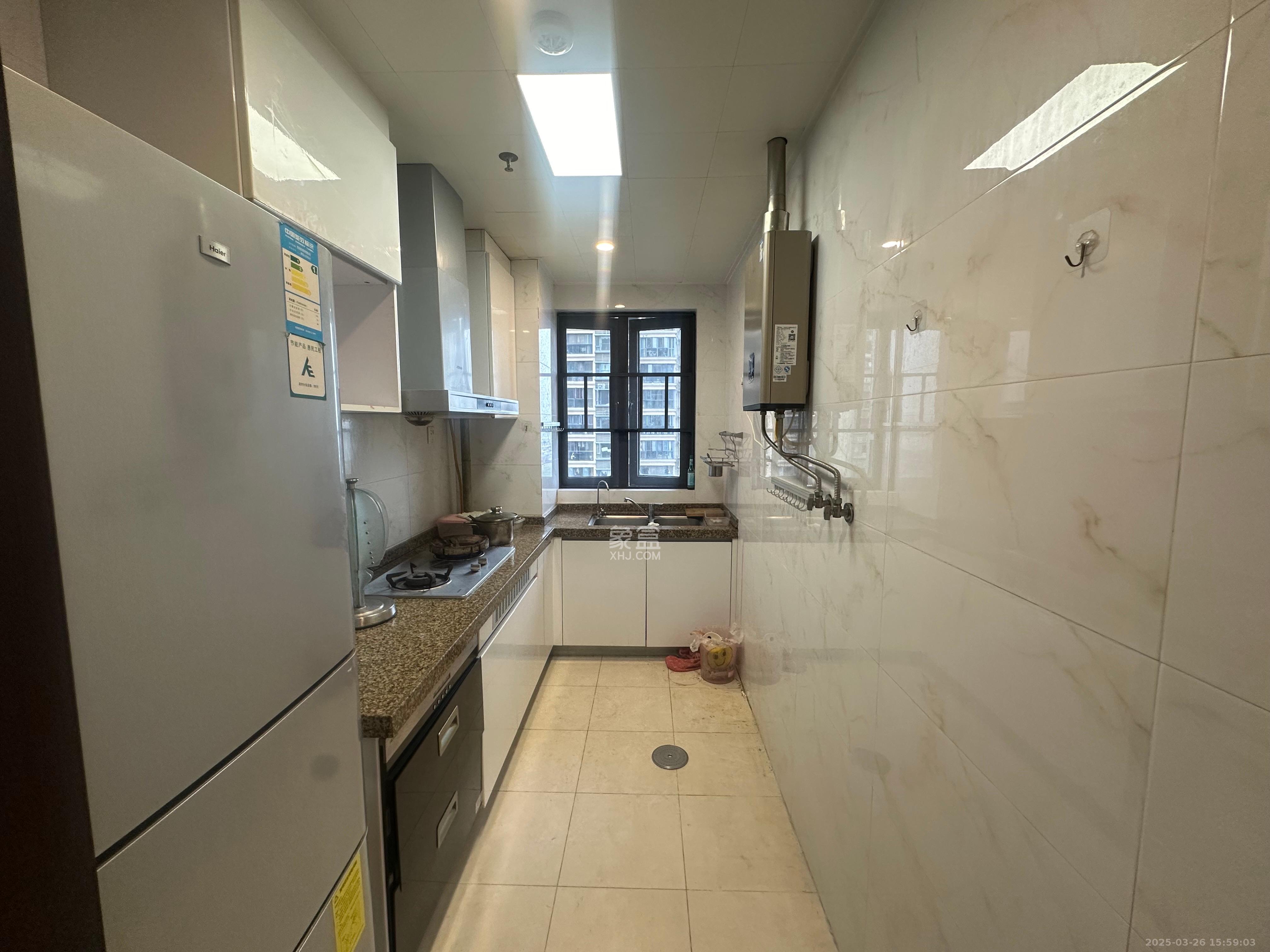 恒大御景半岛锦绣苑 3室2厅2卫 2900.0元/月 恒大御景半岛锦绣苑 3室2厅2卫 2900.0元/月室内图