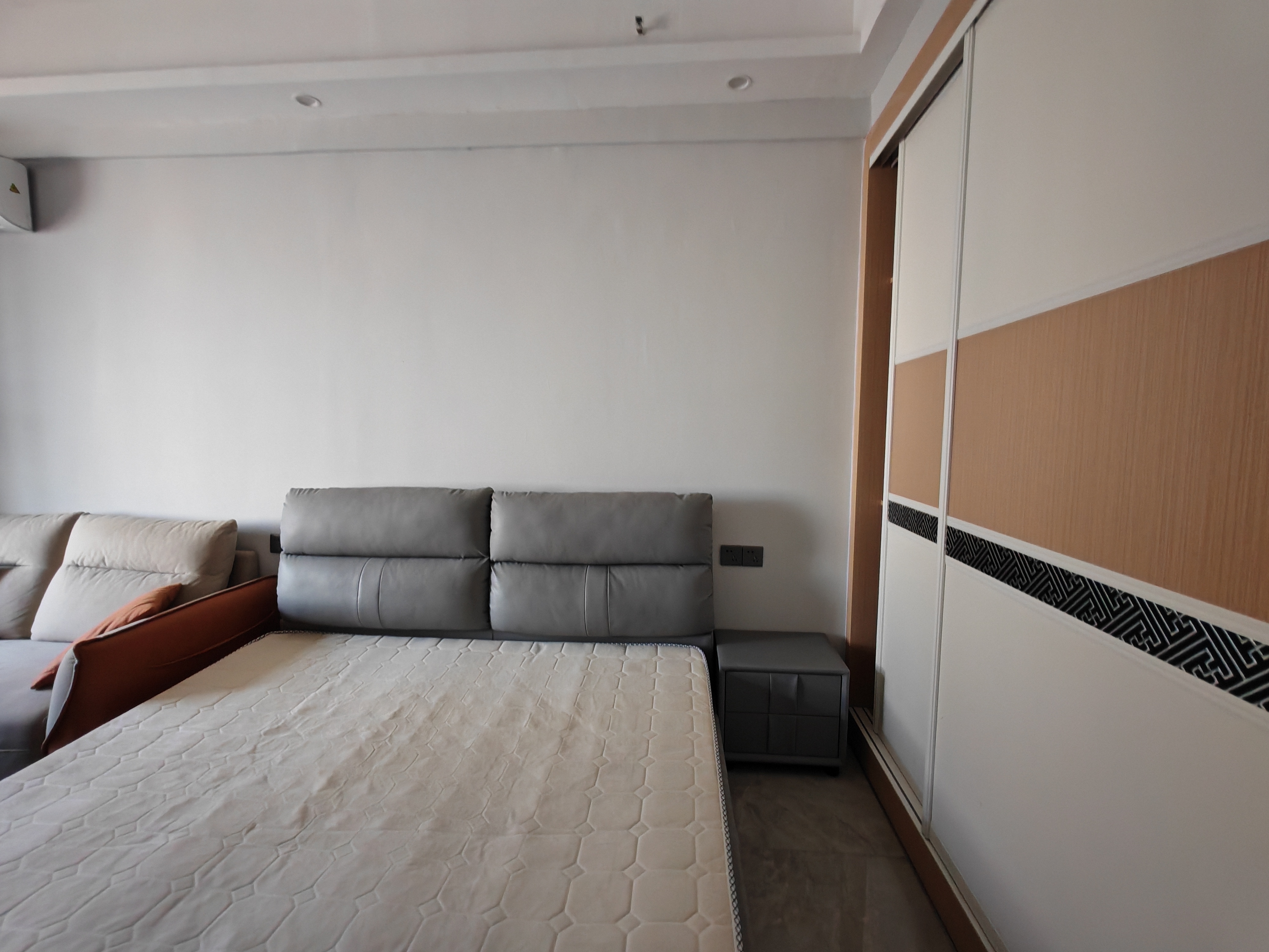 通达国际广场 1室1厅1卫 1300.0元/月 通达国际广场 1室1厅1卫 1300.0元/月室内图