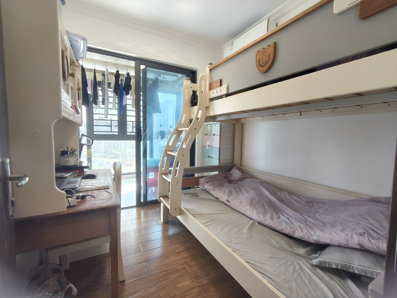 碧桂园公园上城 3室2厅2卫 173.0万 碧桂园公园上城 3室2厅2卫 173.0万室内图