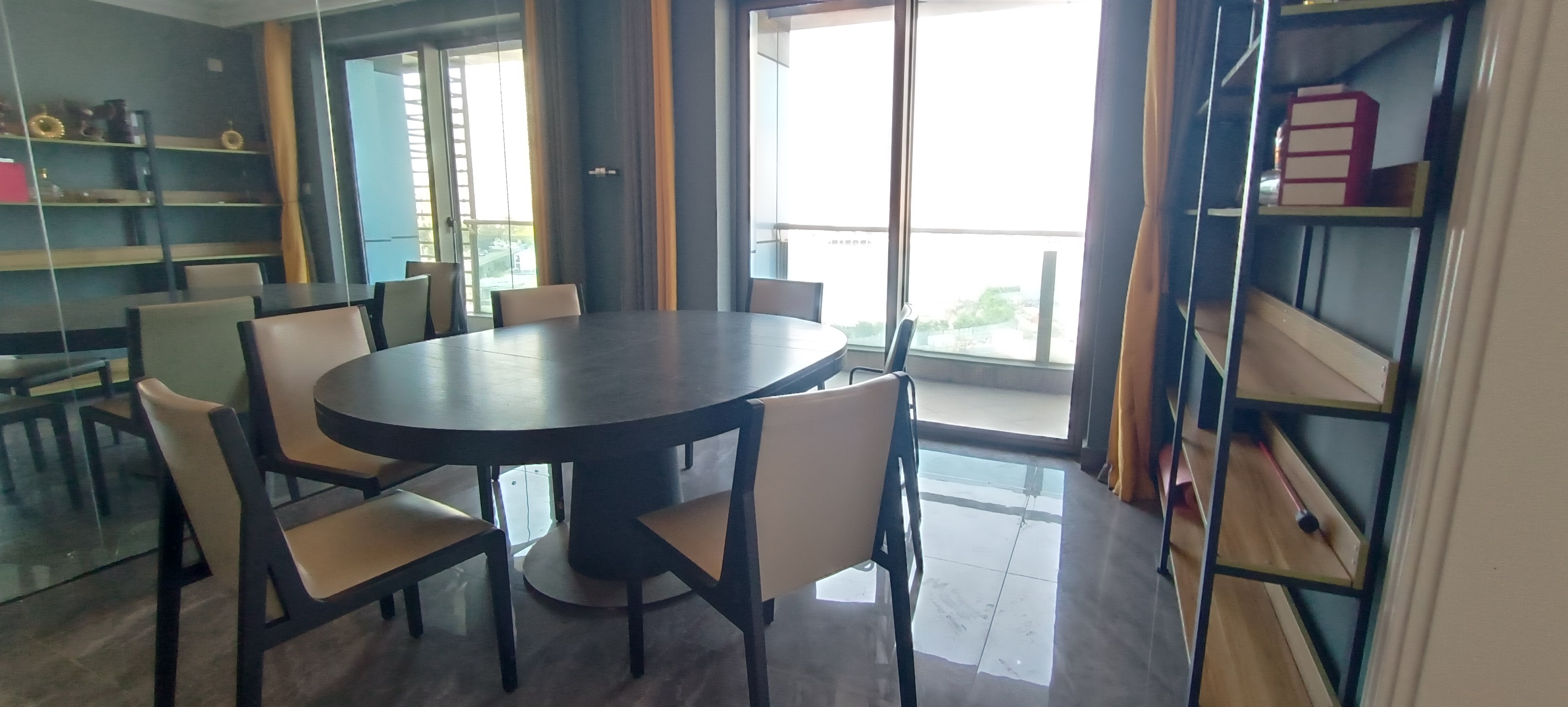 外滩中心  2室3厅1卫    4200.0元/月 外滩中心  2室3厅1卫    4200.0元/月室内图