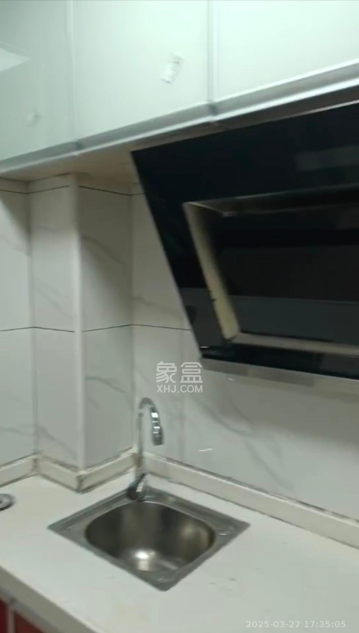 龙湖湘江星座(祺鑫星座公寓) 1室0厅0卫 1500.0元/月 龙湖湘江星座(祺鑫星座公寓) 1室0厅0卫 1500.0元/月室内图