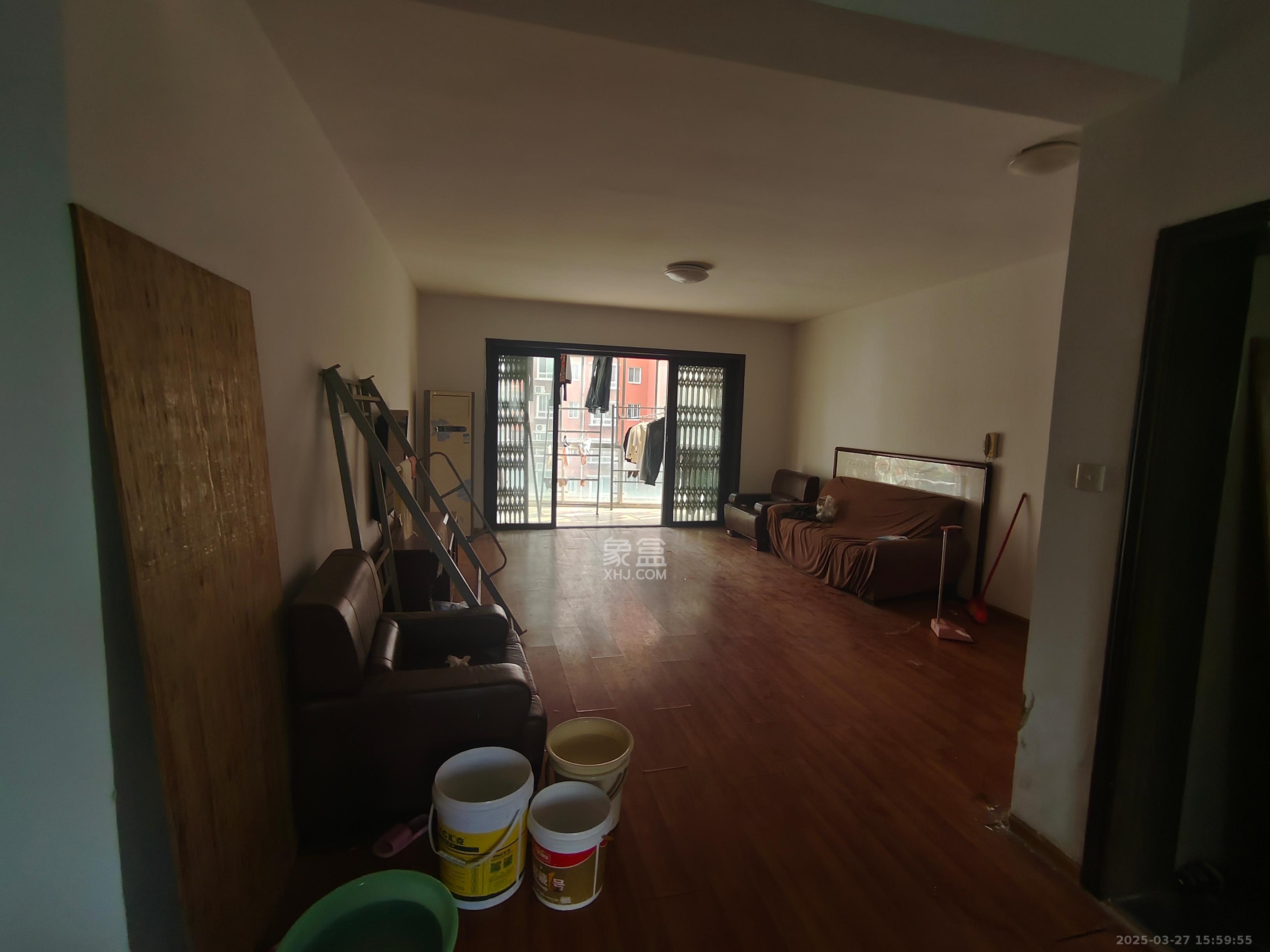 友谊嘉园  4室2厅2卫    3200.0元/月 友谊嘉园  4室2厅2卫    3200.0元/月室内图