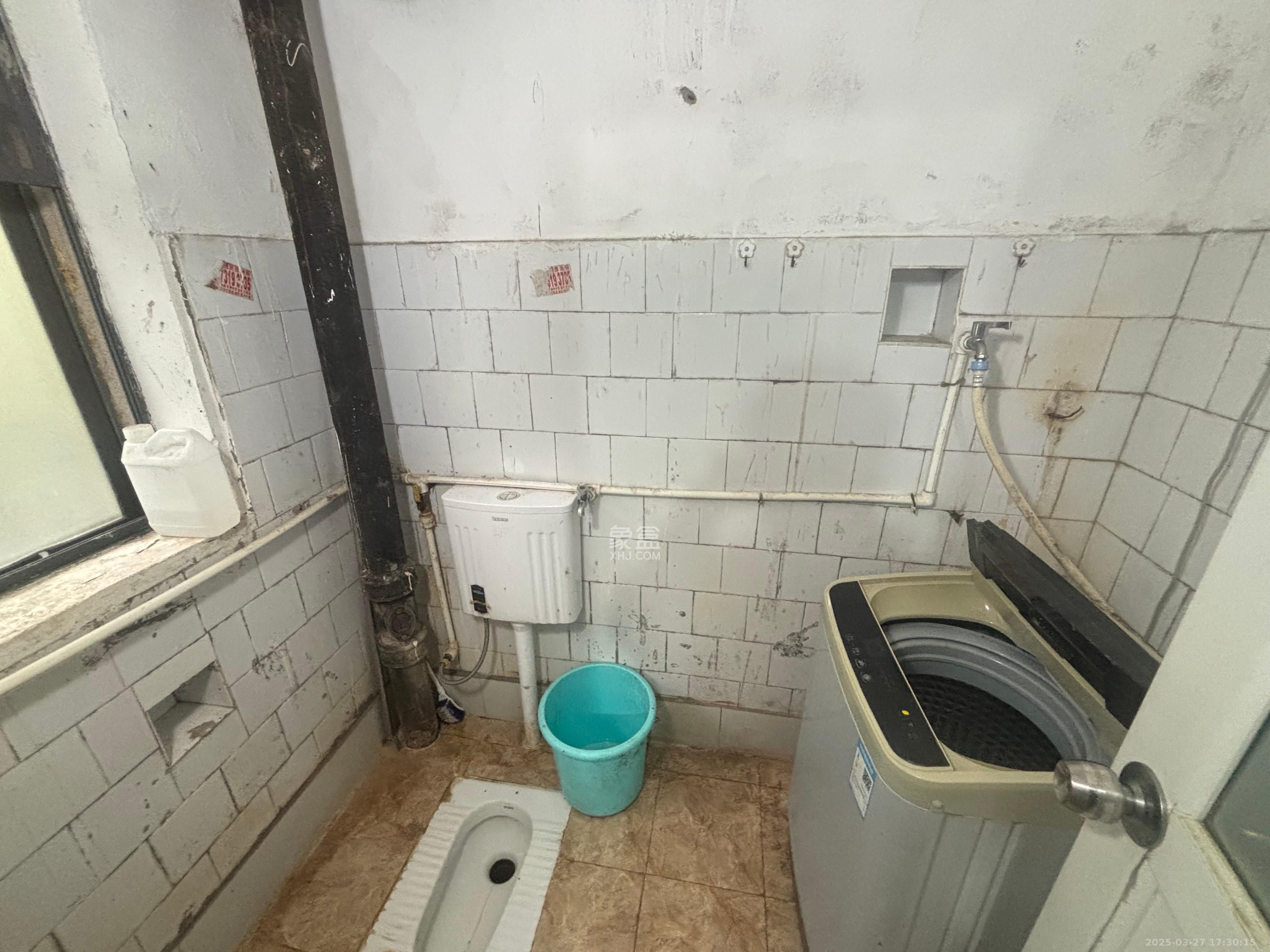 新兴小区（杨家山社区）  2室1厅1卫   1300.00元/月室内图