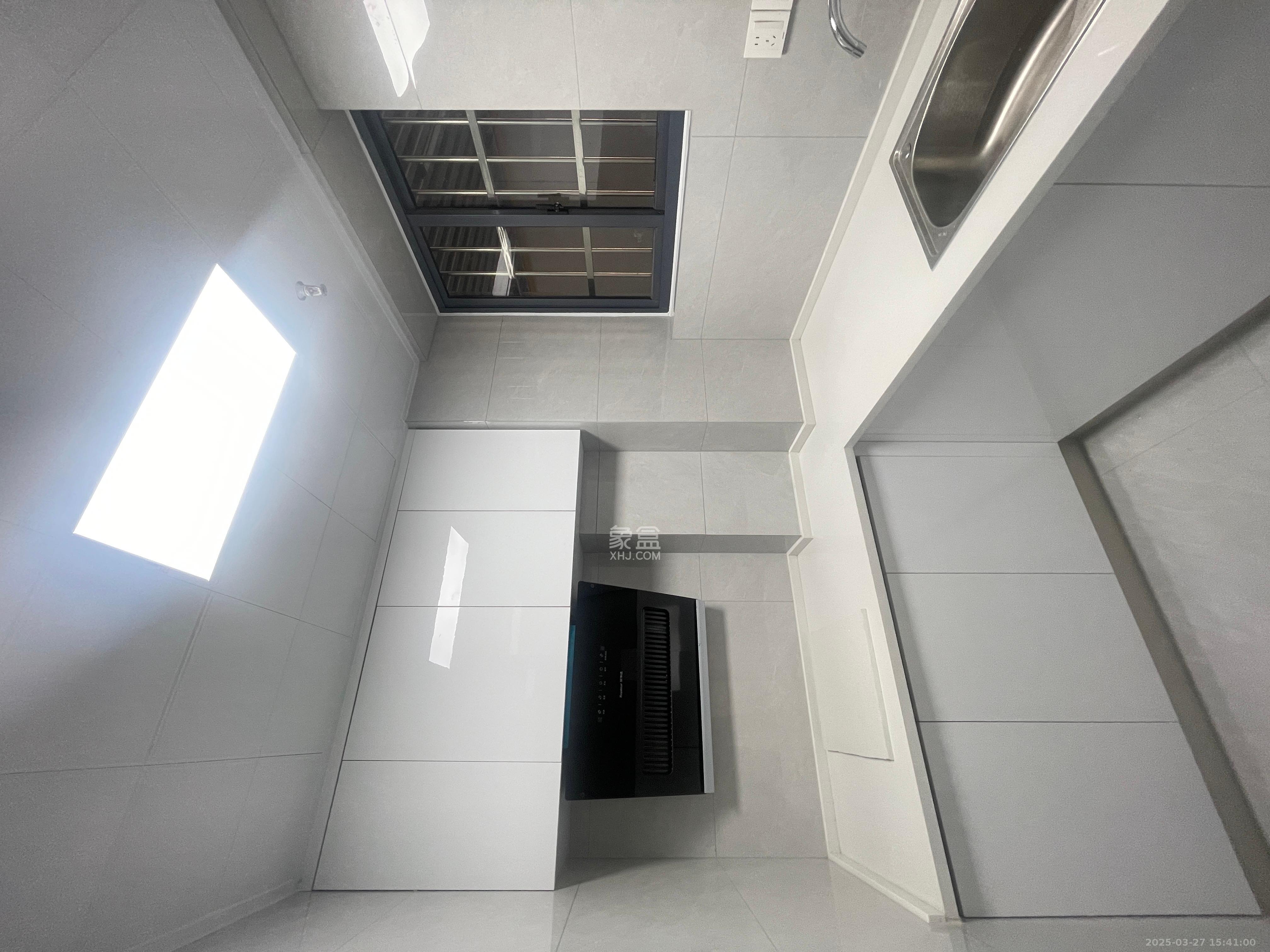 君悦新天地  1室1厅2卫   2800.00元/月室内图