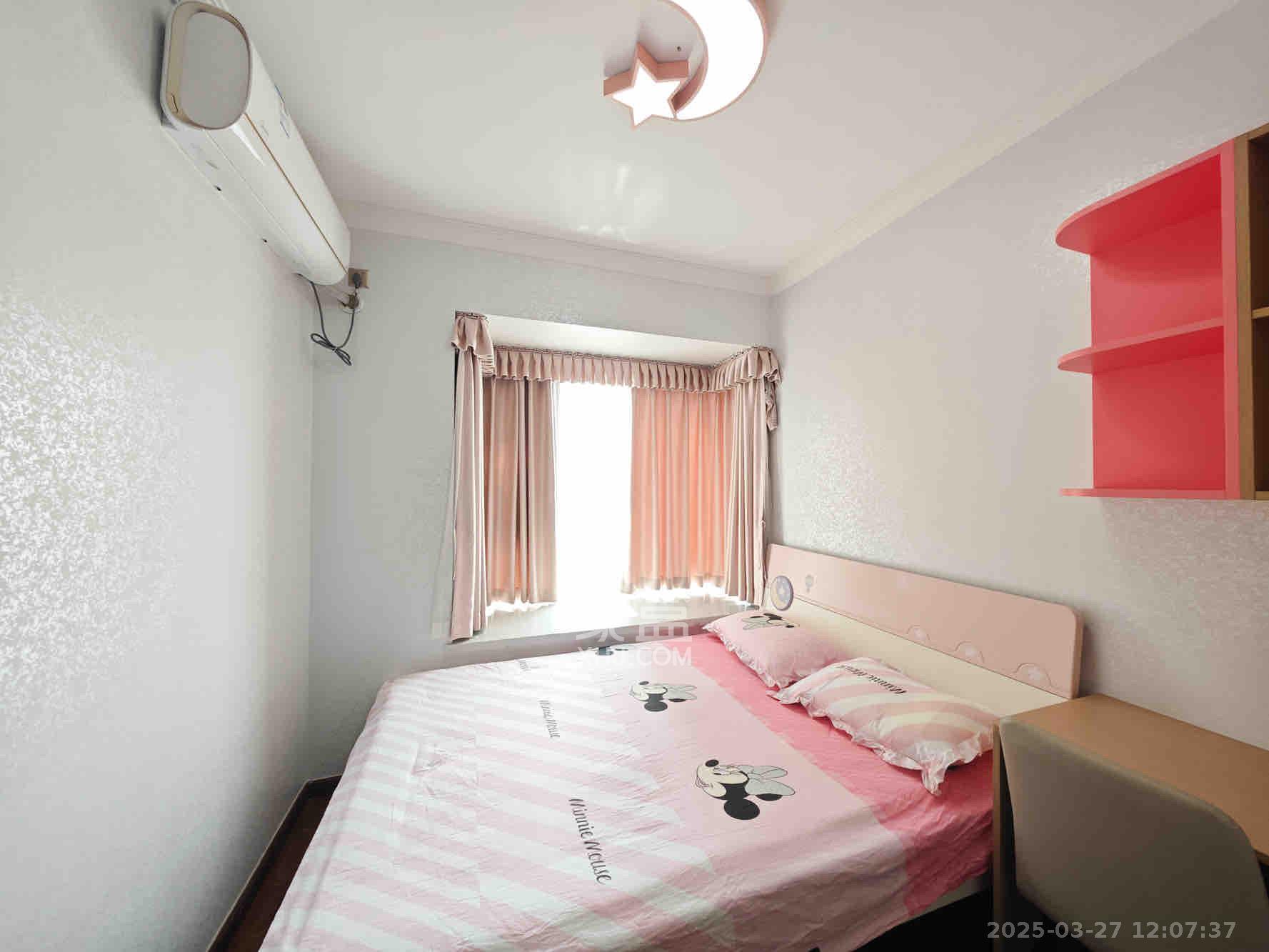 奥园誉景华府 3室1厅2卫 2800.0元/月 奥园誉景华府 3室1厅2卫 2800.0元/月室内图