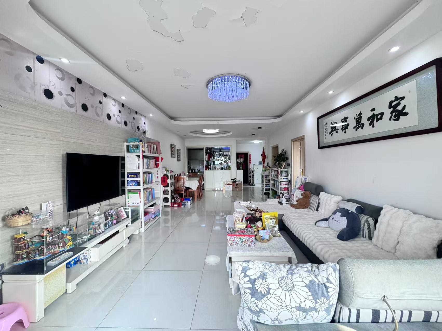 顺鑫佳园  4室2厅2卫   68.80万