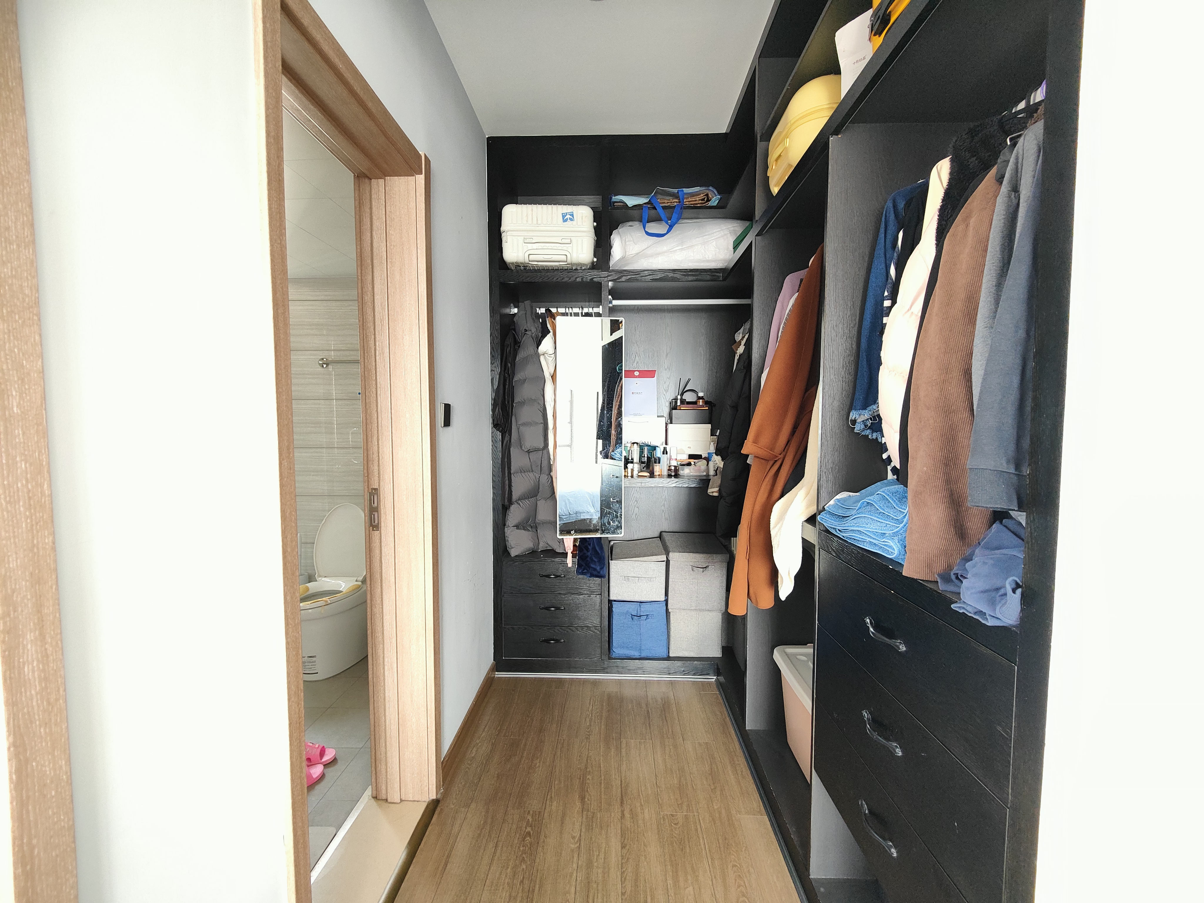 蓝溪谷  4室2厅2卫    92.8万 蓝溪谷  4室2厅2卫    92.8万室内图