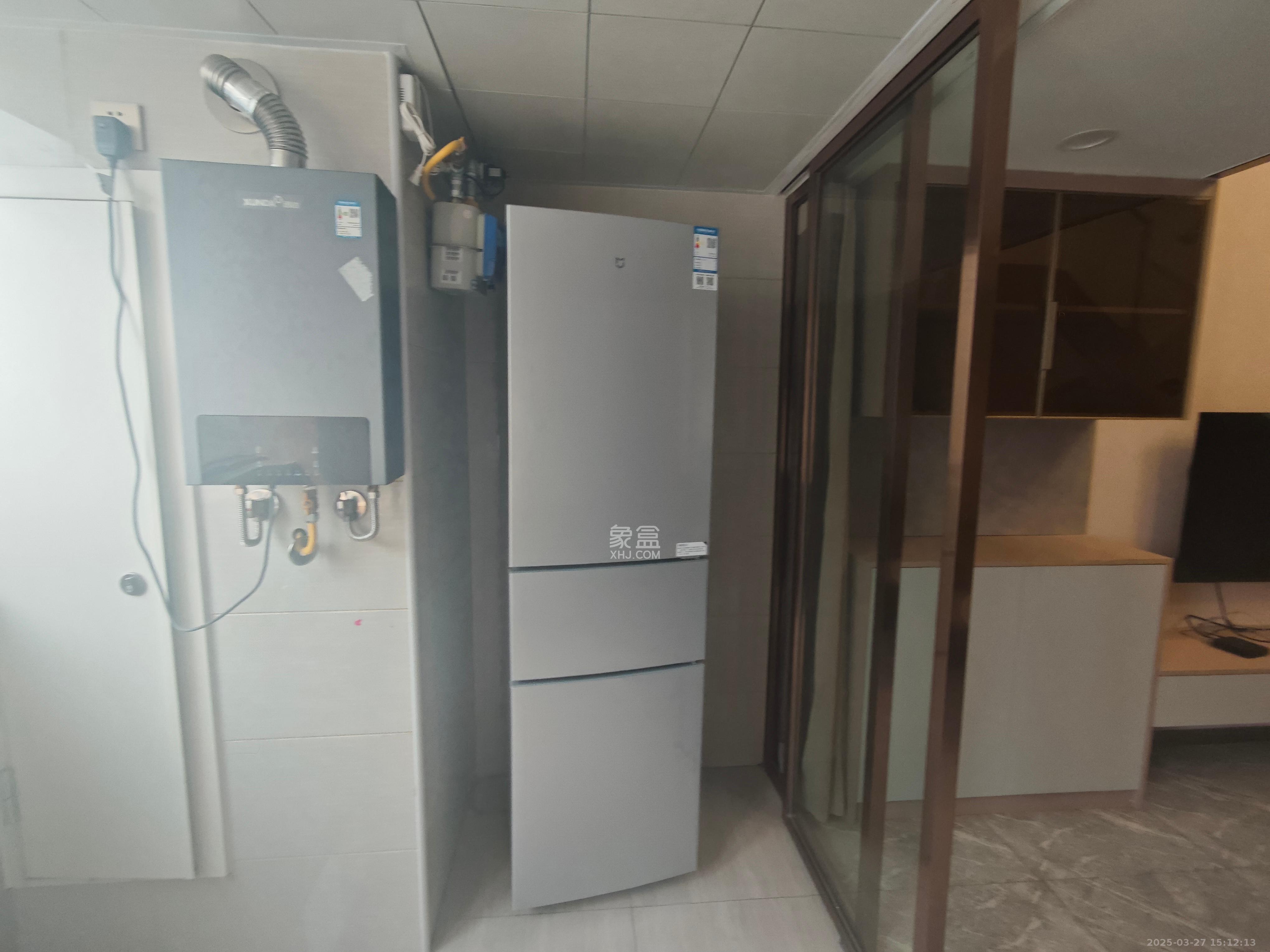 富兴时代御城  1室1厅1卫   3500.00元/月室内图