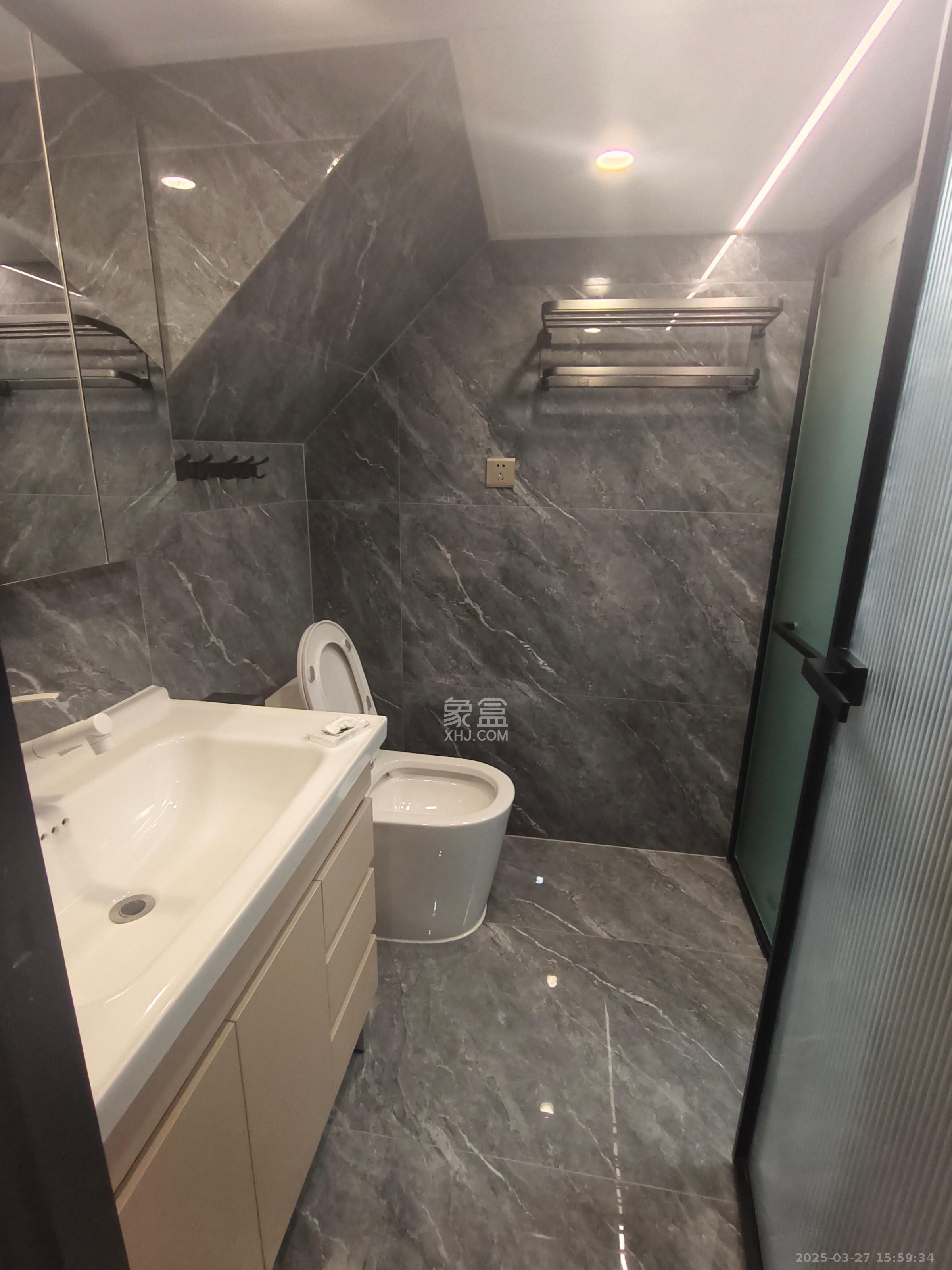 建发央玺(建发泱玺雅苑) 1室1厅1卫 2800.0元/月 建发央玺(建发泱玺雅苑) 1室1厅1卫 2800.0元/月室内图