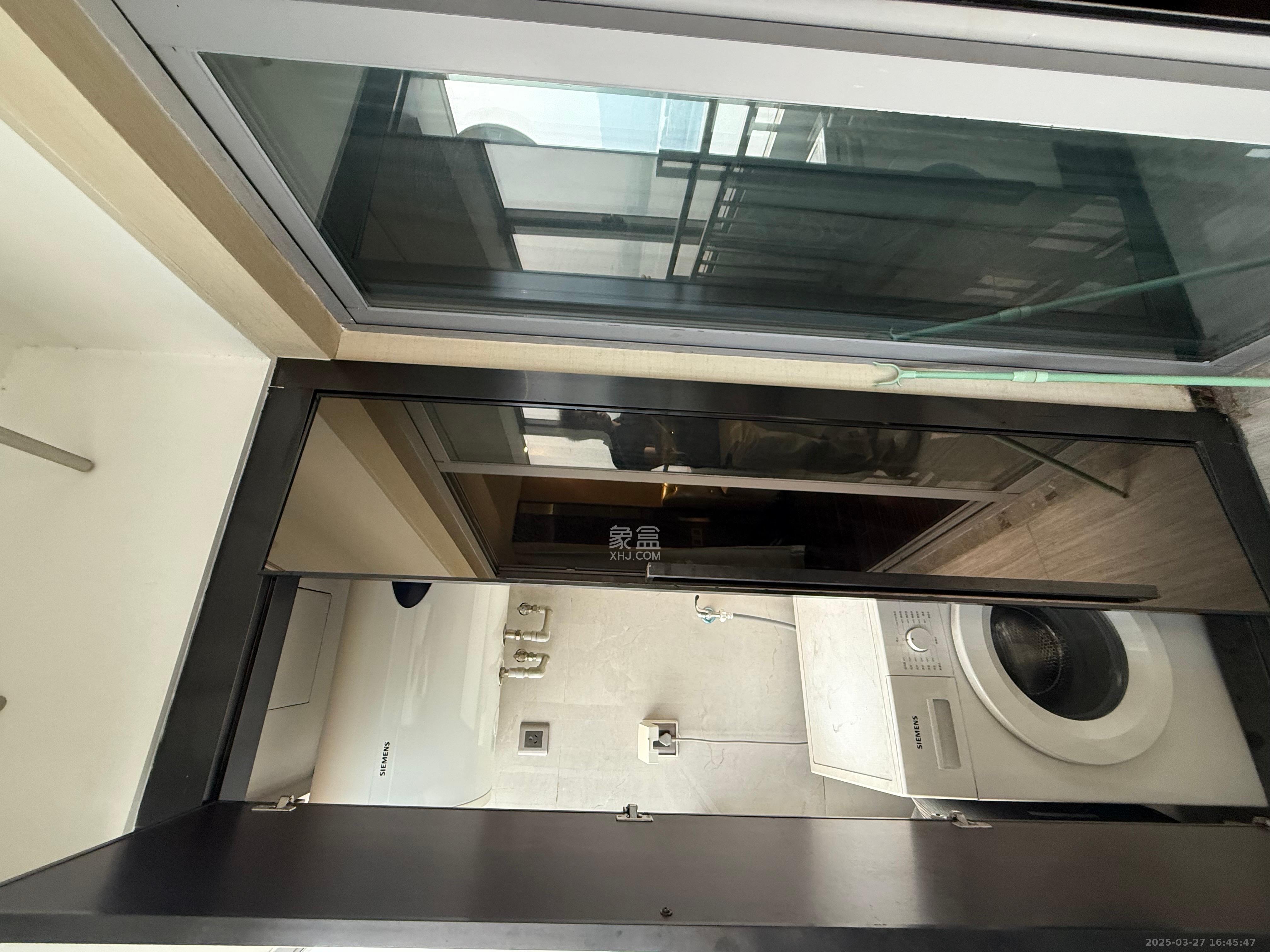 保利国际广场 1室1厅1卫 2600.0元/月 保利国际广场 1室1厅1卫 2600.0元/月室内图