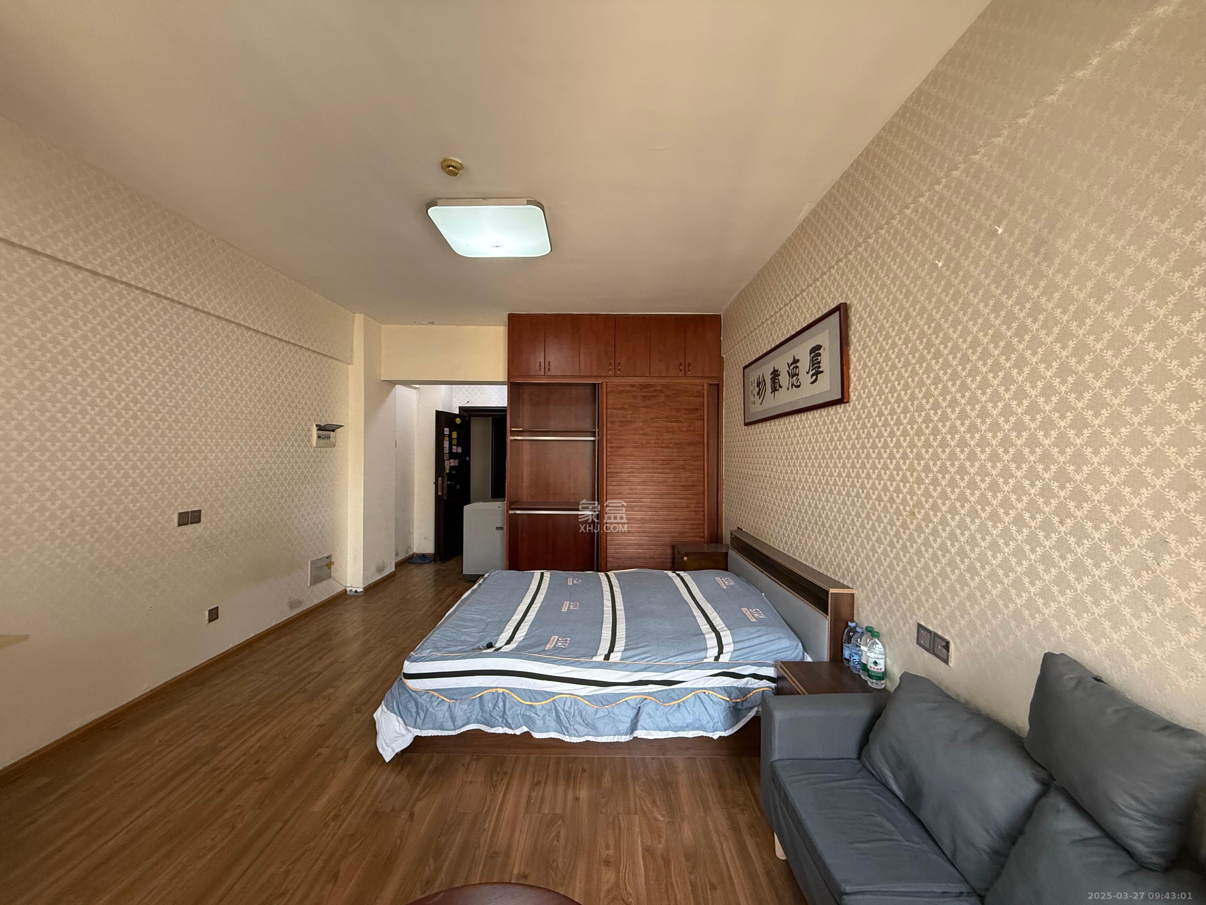 英郡年华 1室0厅0卫 1400.0元/月 英郡年华 1室0厅0卫 1400.0元/月室内图