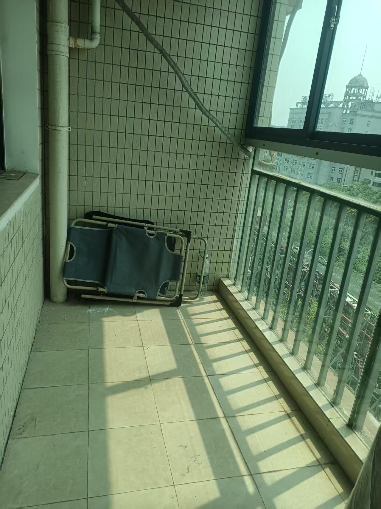 汇景花园  0室0厅0卫   2800.00元/月室内图