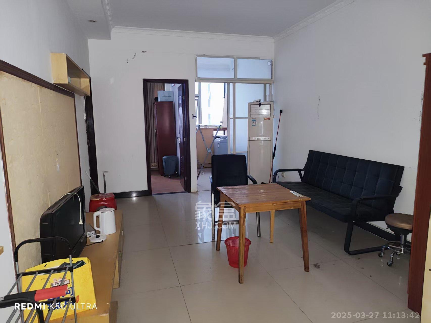 红星国际星城  2室1厅1卫    1500.0元/月 红星国际星城  2室1厅1卫    1500.0元/月