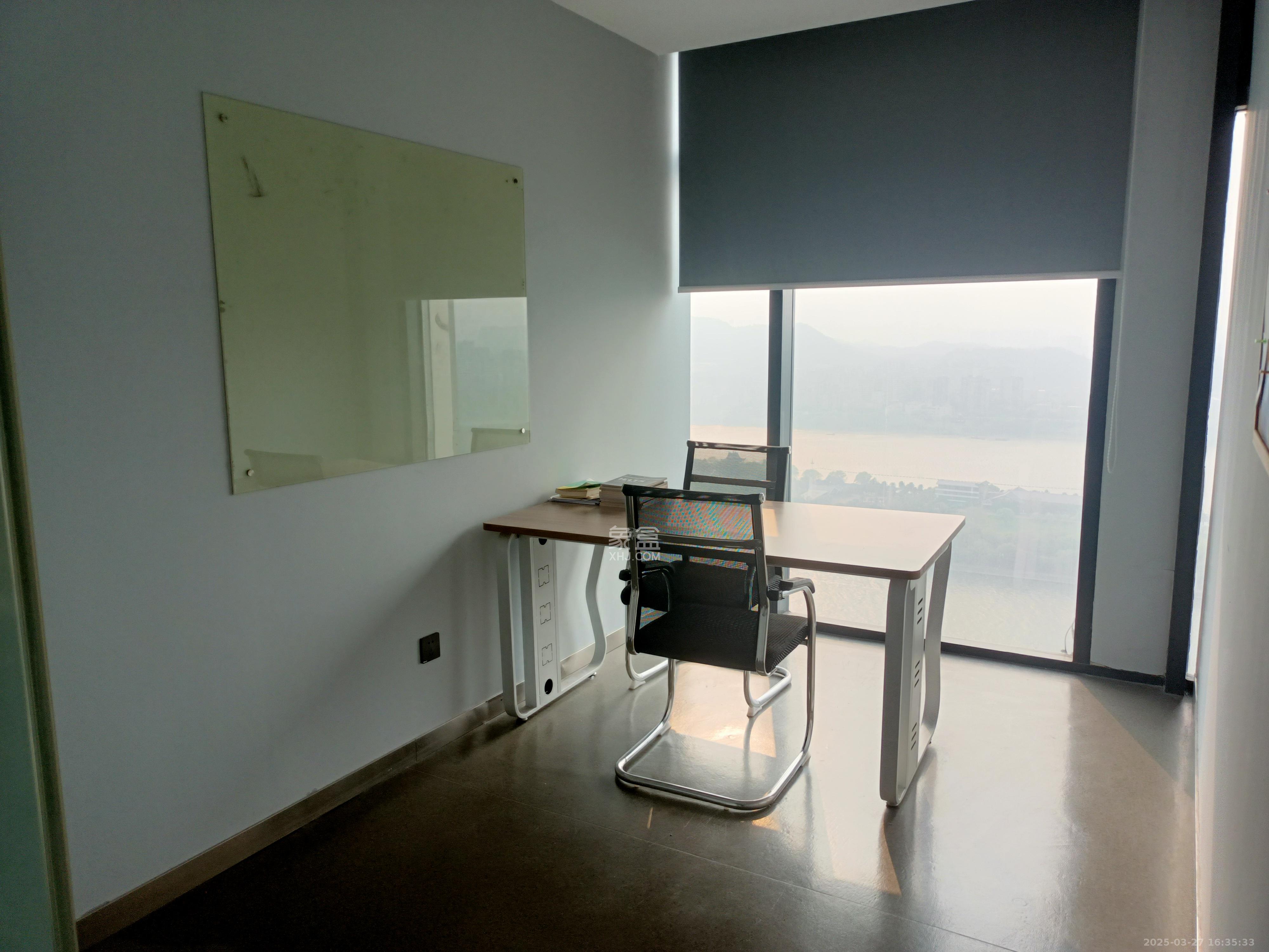 万达广场   380.0㎡      26000.0元/月室内图