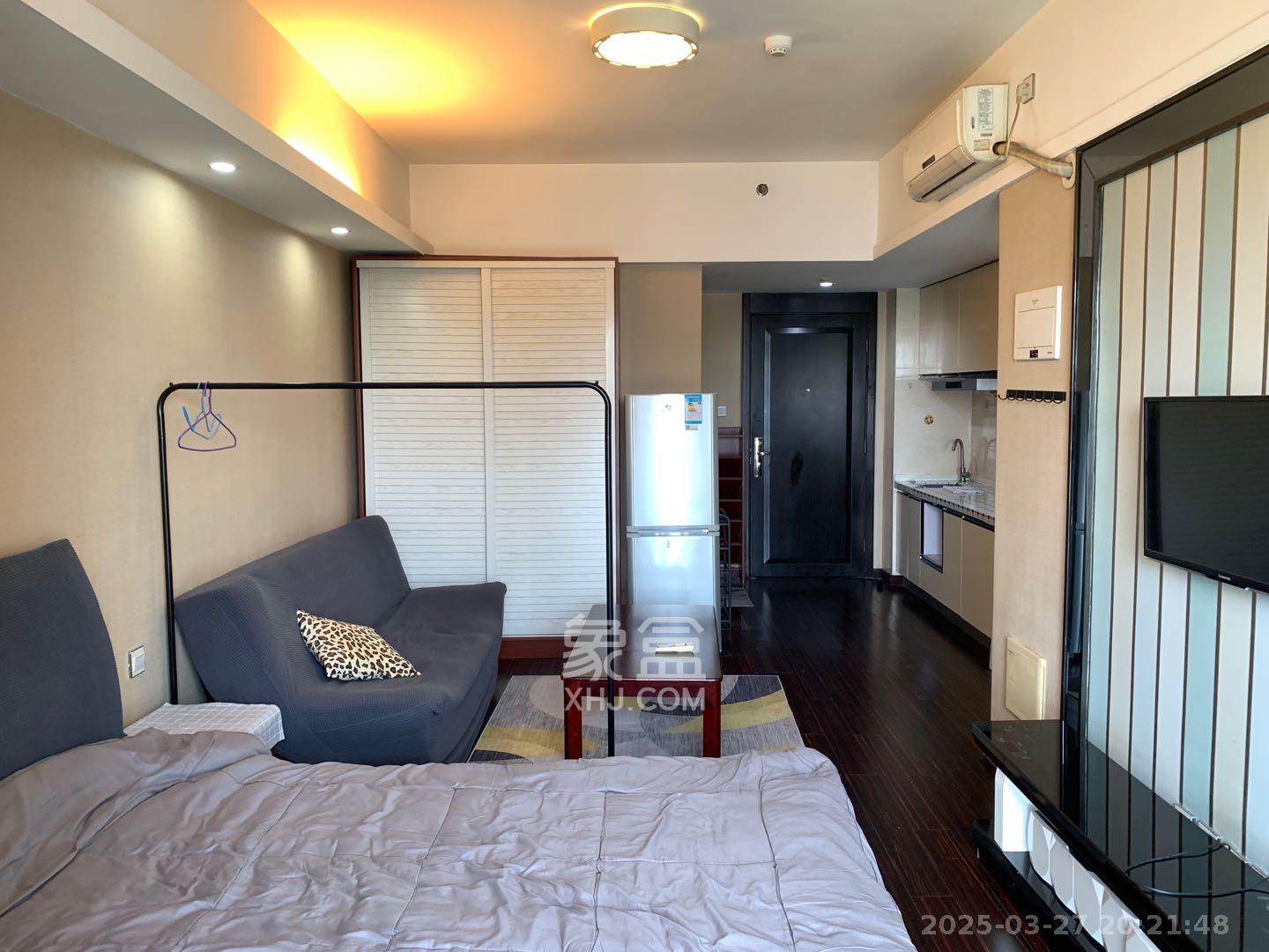 德思勤城市广场(宝格丽公寓) 1室1厅1卫 1700.0元/月 德思勤城市广场(宝格丽公寓) 1室1厅1卫 1700.0元/月室内图