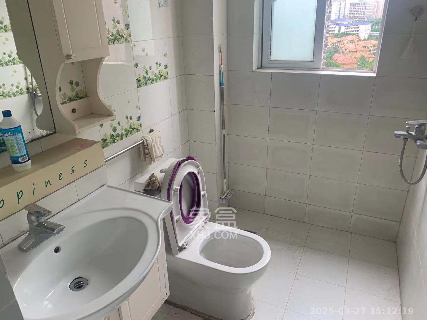 世景华庭  2室2厅1卫   1600.00元/月室内图