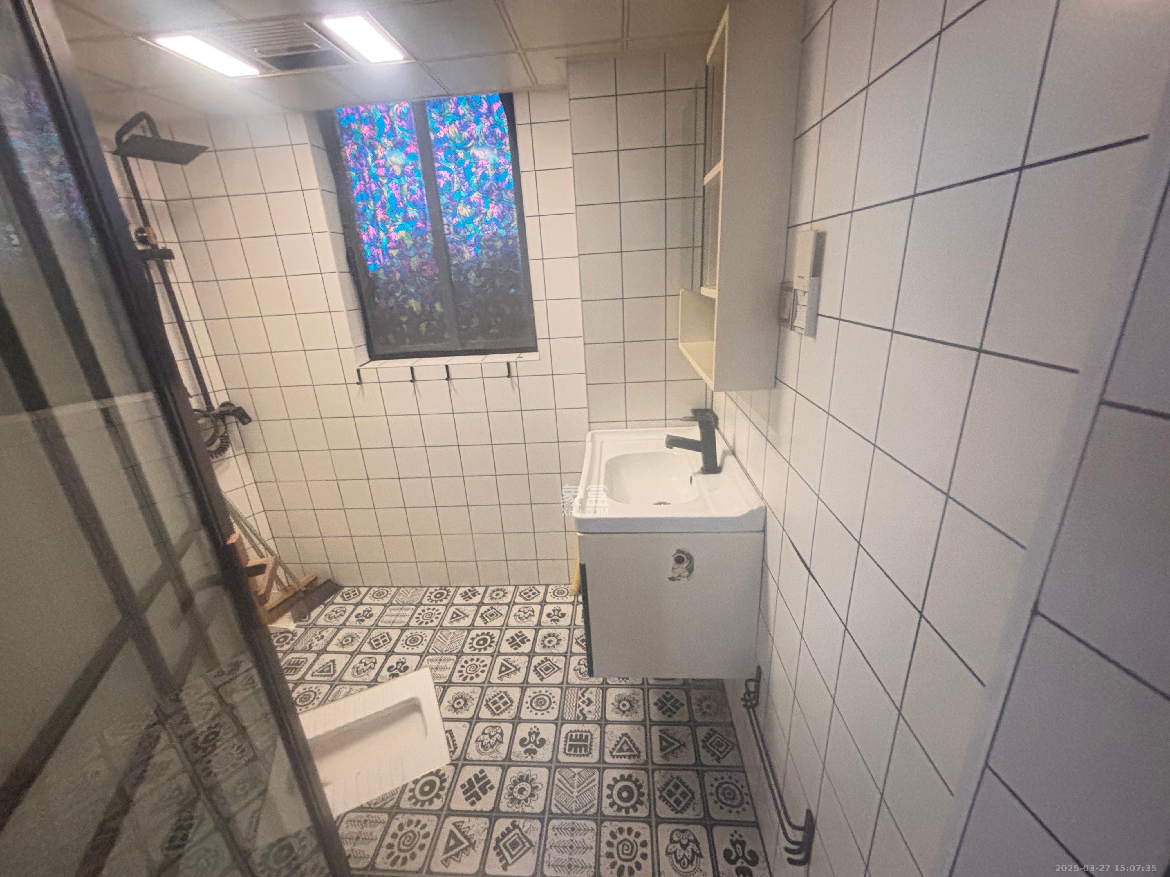 万象新天  2室2厅1卫   2800.00元/月室内图