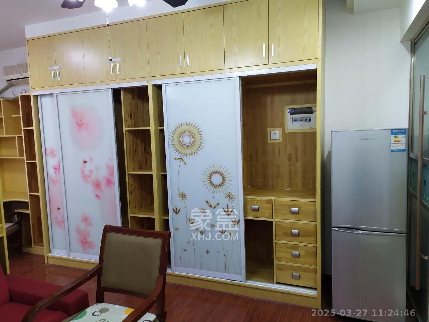 尊邸华庭  1室1厅1卫   1400.00元/月室内图