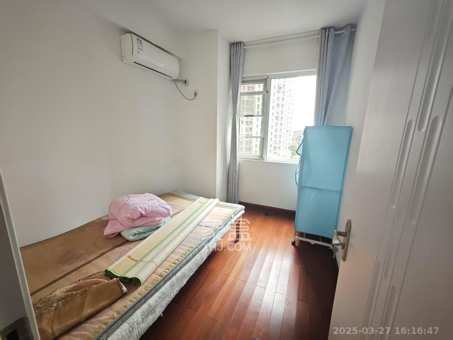 绿地海外滩一期 2室2厅1卫 1700.0元/月 绿地海外滩一期 2室2厅1卫 1700.0元/月室内图