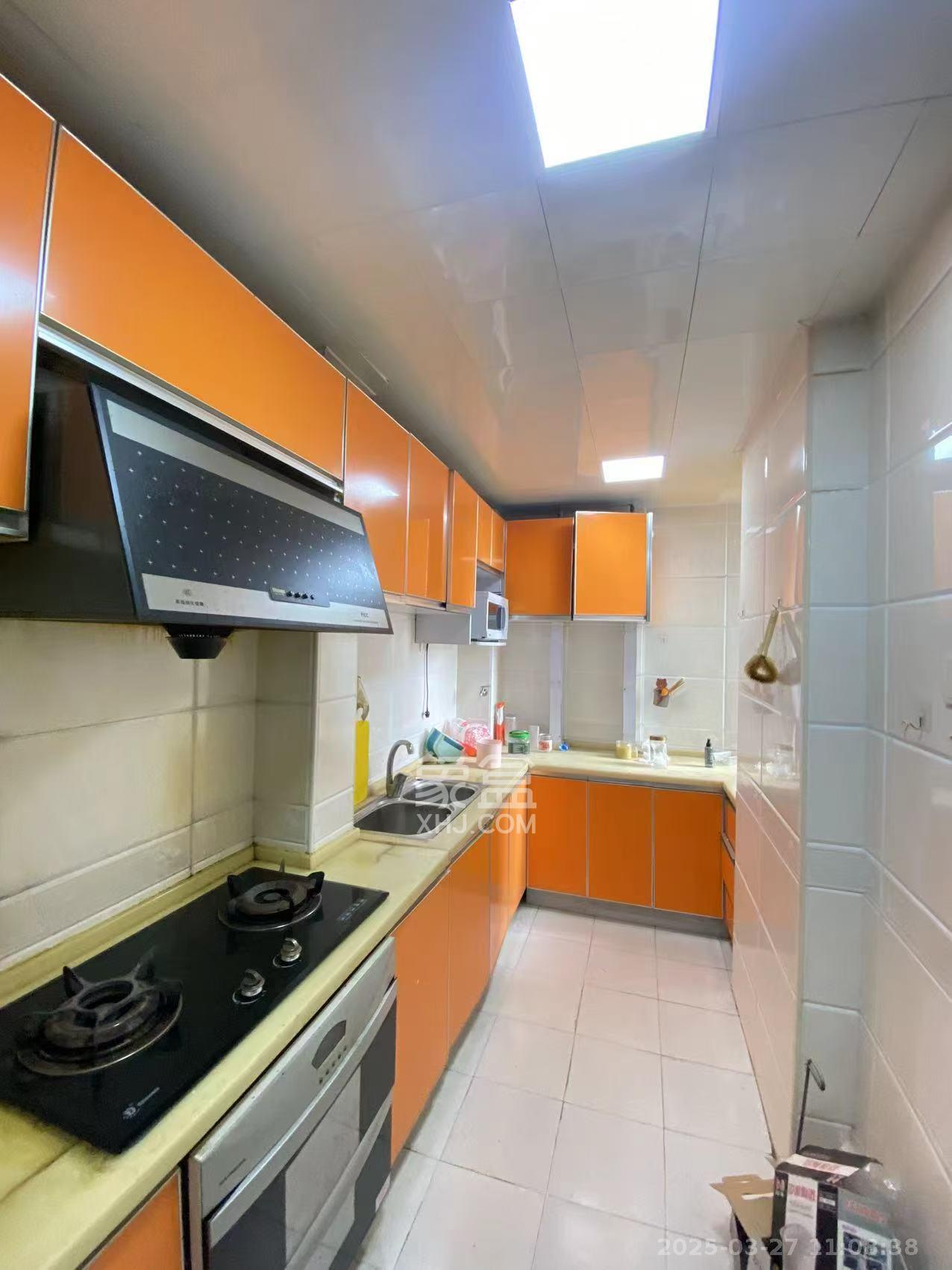 湘域中央  2室1厅1卫    3000.0元/月 湘域中央  2室1厅1卫    3000.0元/月室内图