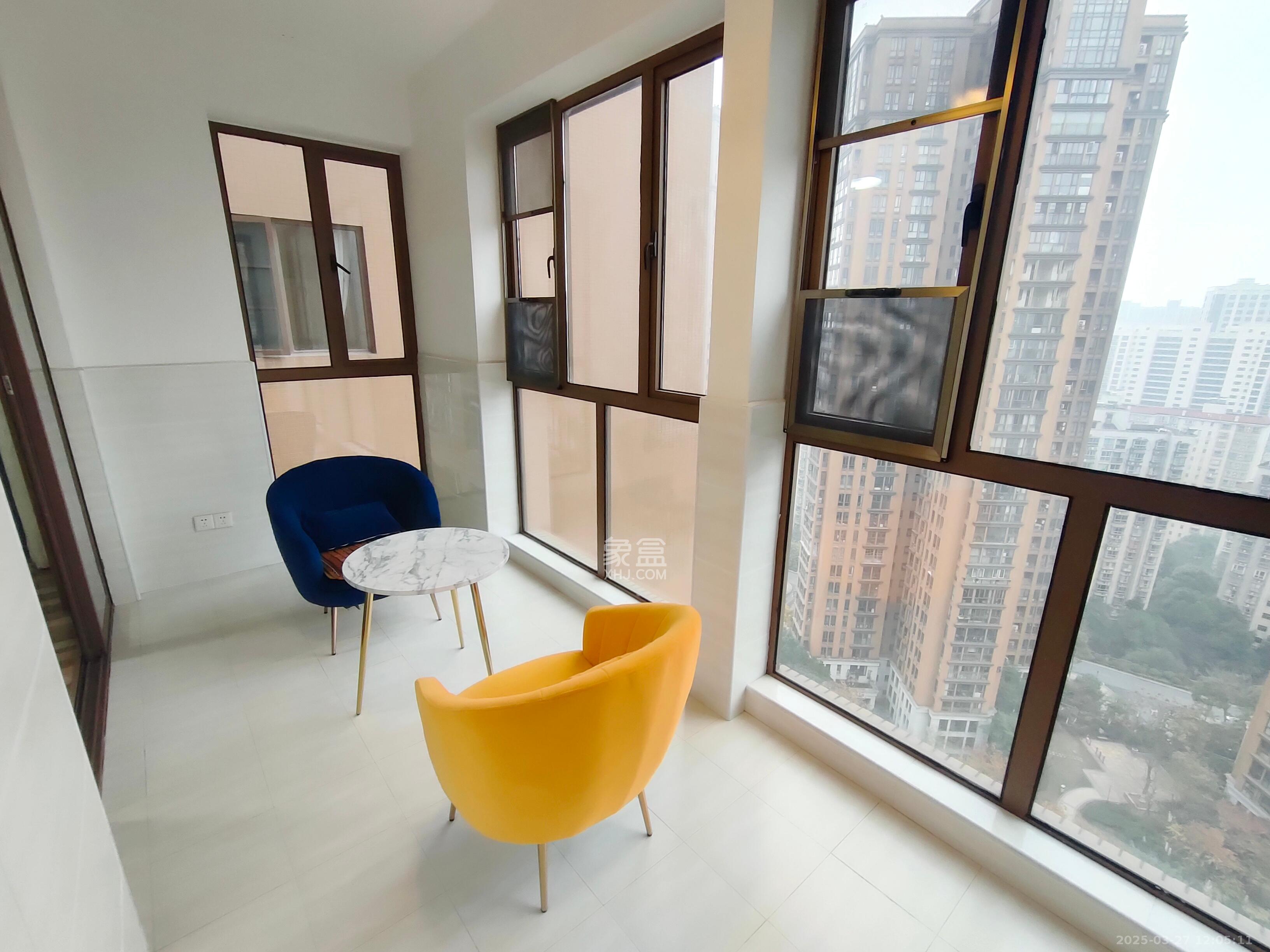 第六都(陆都小区) 3室2厅2卫 5000.0元/月 第六都(陆都小区) 3室2厅2卫 5000.0元/月室内图