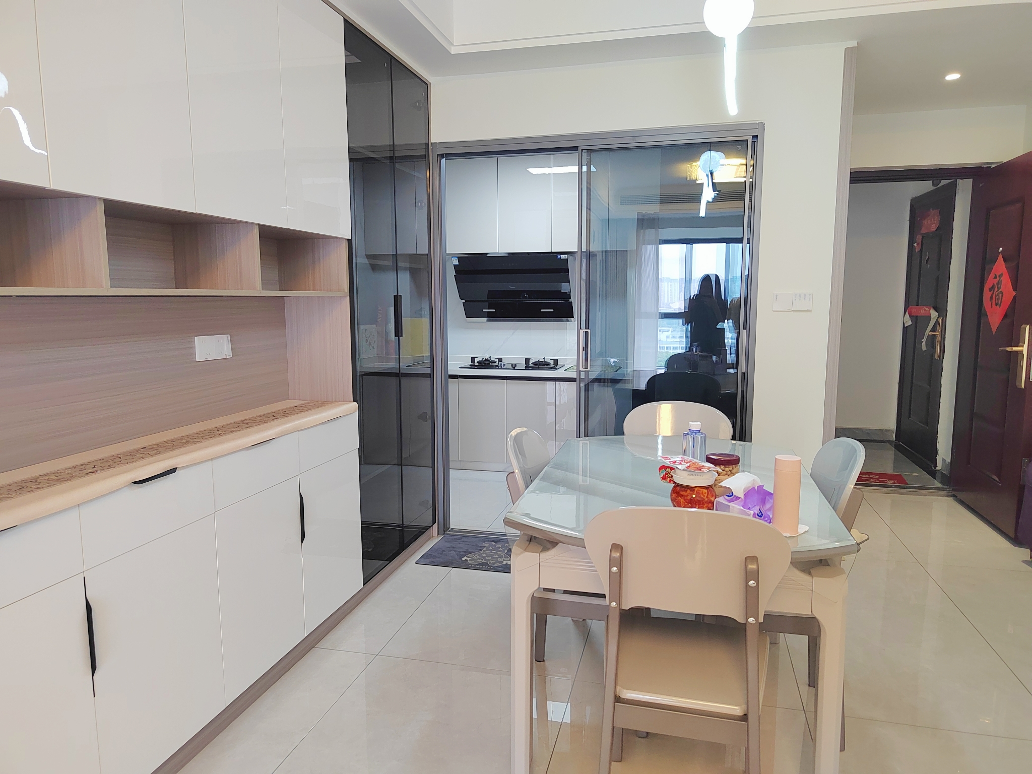 缇香名苑二期 2室2厅2卫 2560.0元/月 缇香名苑二期 2室2厅2卫 2560.0元/月室内图