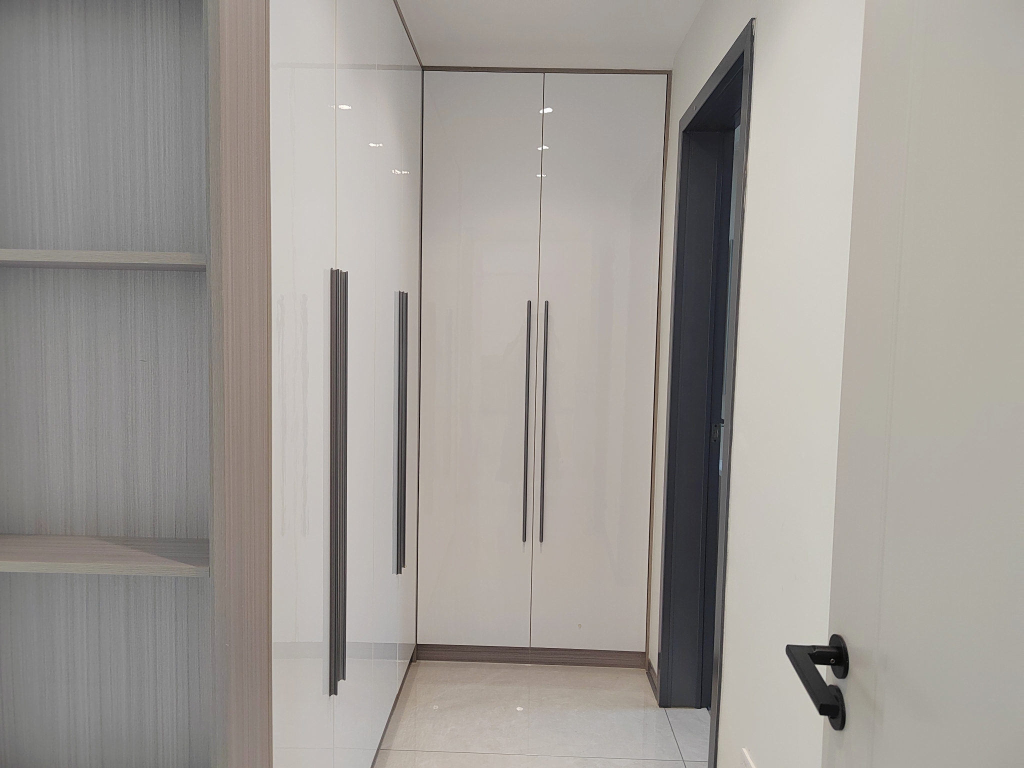 缇香名苑二期 2室2厅2卫 2560.0元/月 缇香名苑二期 2室2厅2卫 2560.0元/月室内图