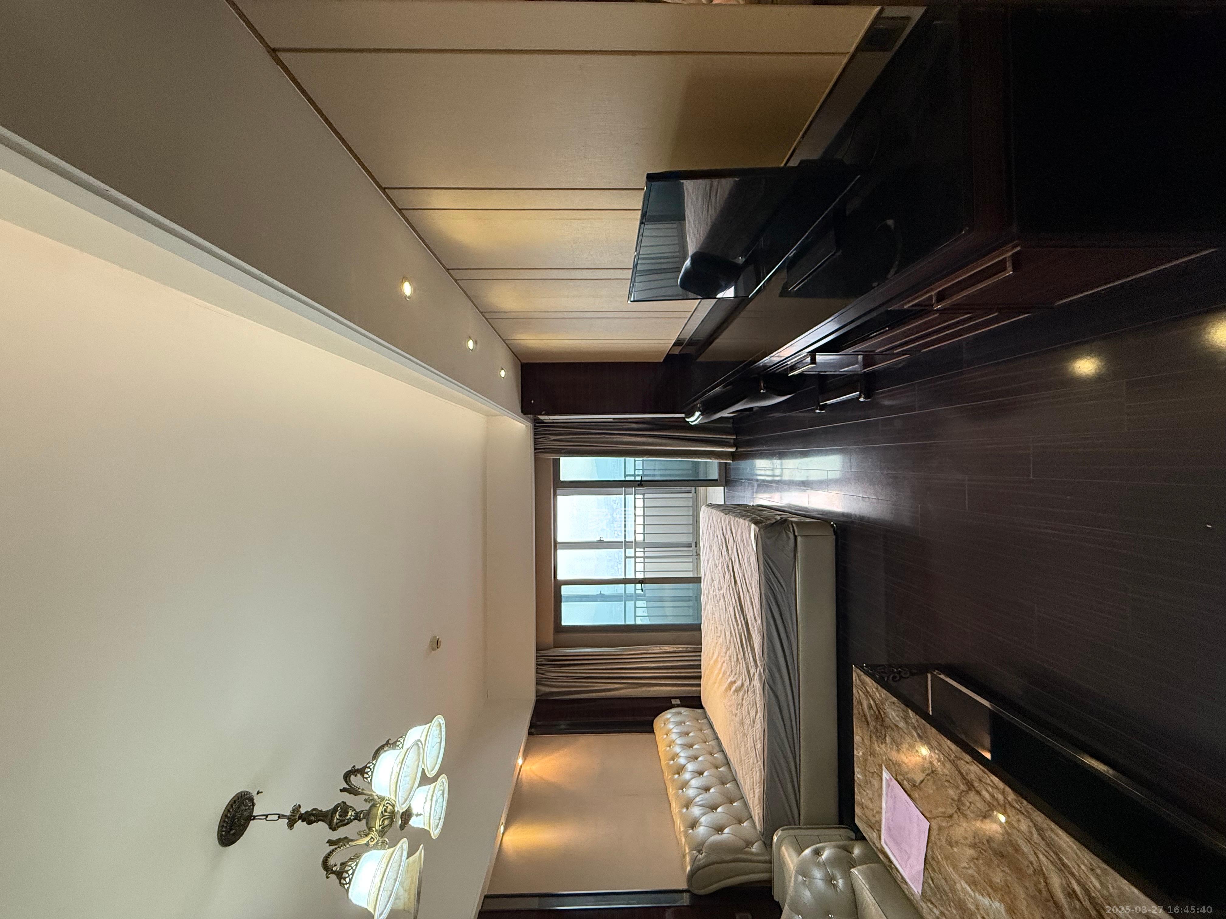 保利国际广场 1室1厅1卫 2600.0元/月 保利国际广场 1室1厅1卫 2600.0元/月室内图