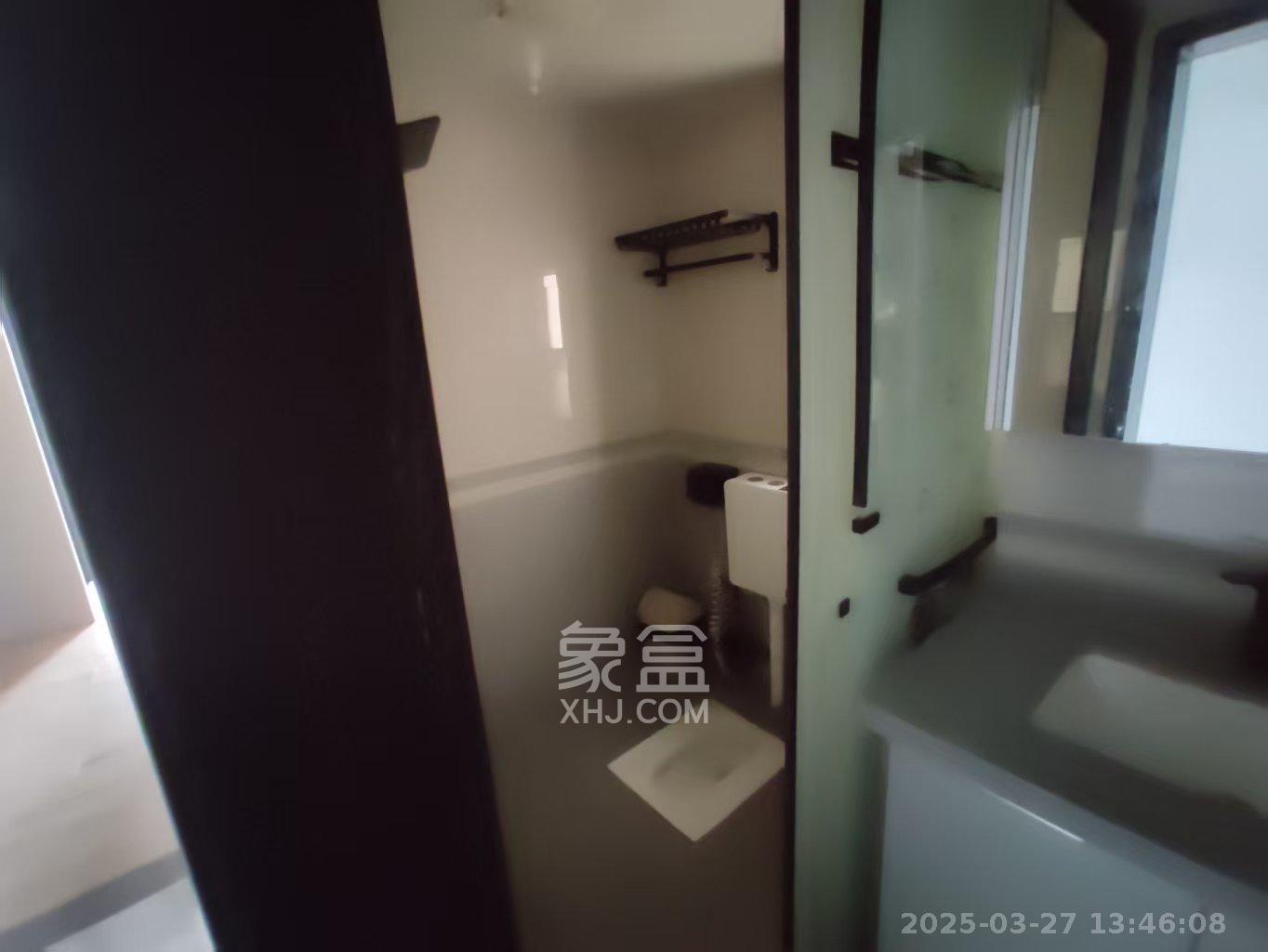 兰亭湾畔  4室2厅2卫   4000.00元/月室内图