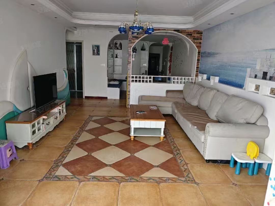 荷花新城 3室2厅2卫 1600.0元/月 荷花新城 3室2厅2卫 1600.0元/月室内图