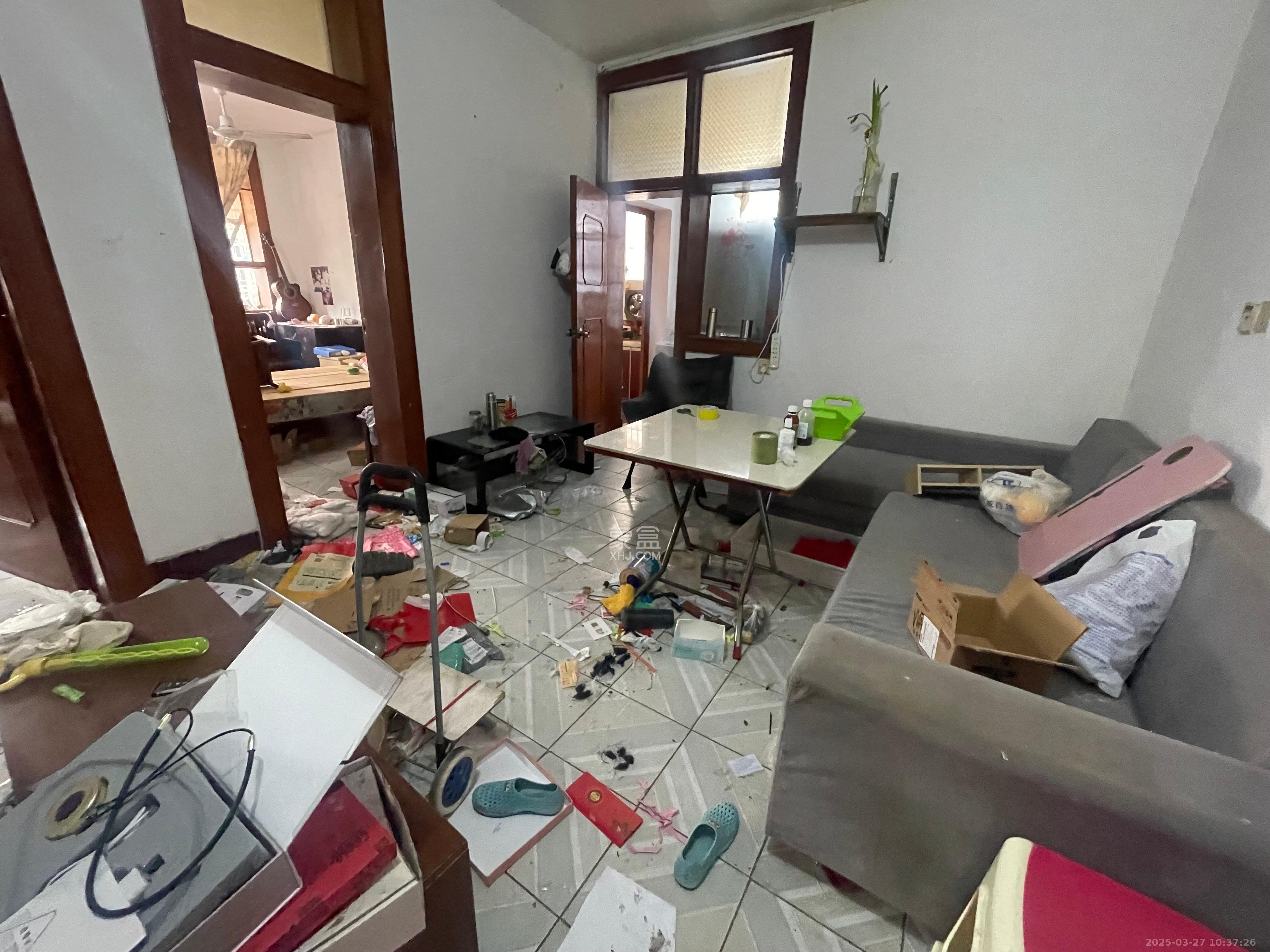 长沙市天心区个体协会宿舍白沙街170号/172号  2室1厅1卫    1500.0元/月 长沙市天心区个体协会宿舍白沙街170号/172号  2室1厅1卫    1500.0元/月室内图1