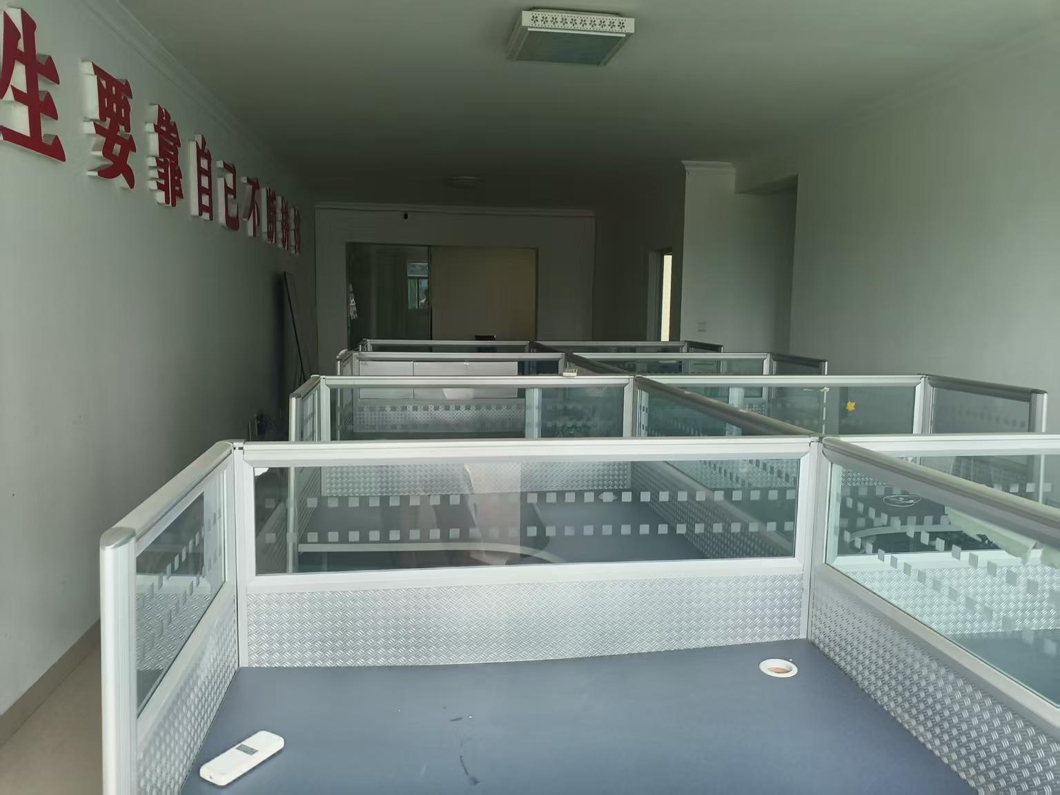 汇景花园  0室0厅0卫   2800.00元/月室内图