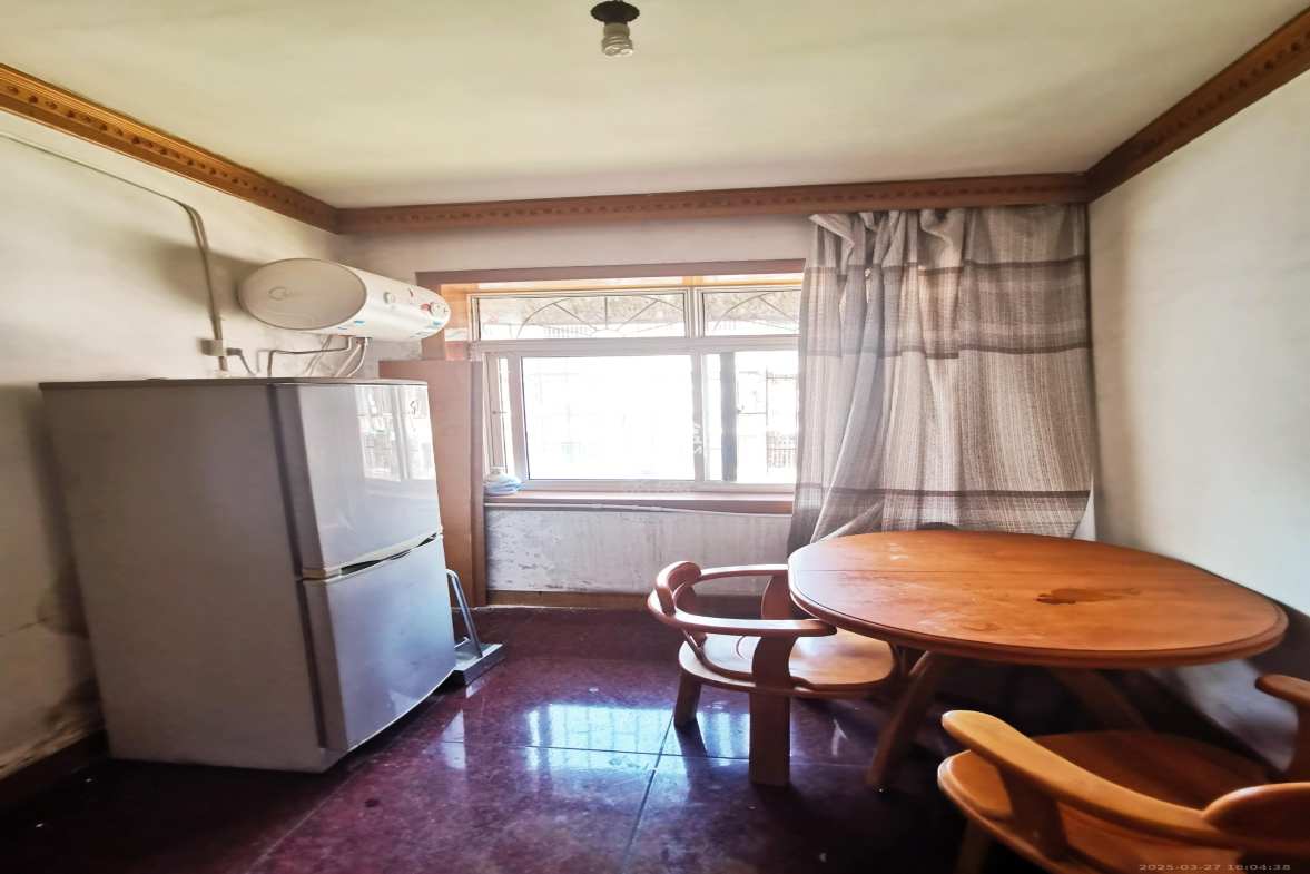 邮政新村 2室2厅1卫 900.0元/月 邮政新村 2室2厅1卫 900.0元/月室内图