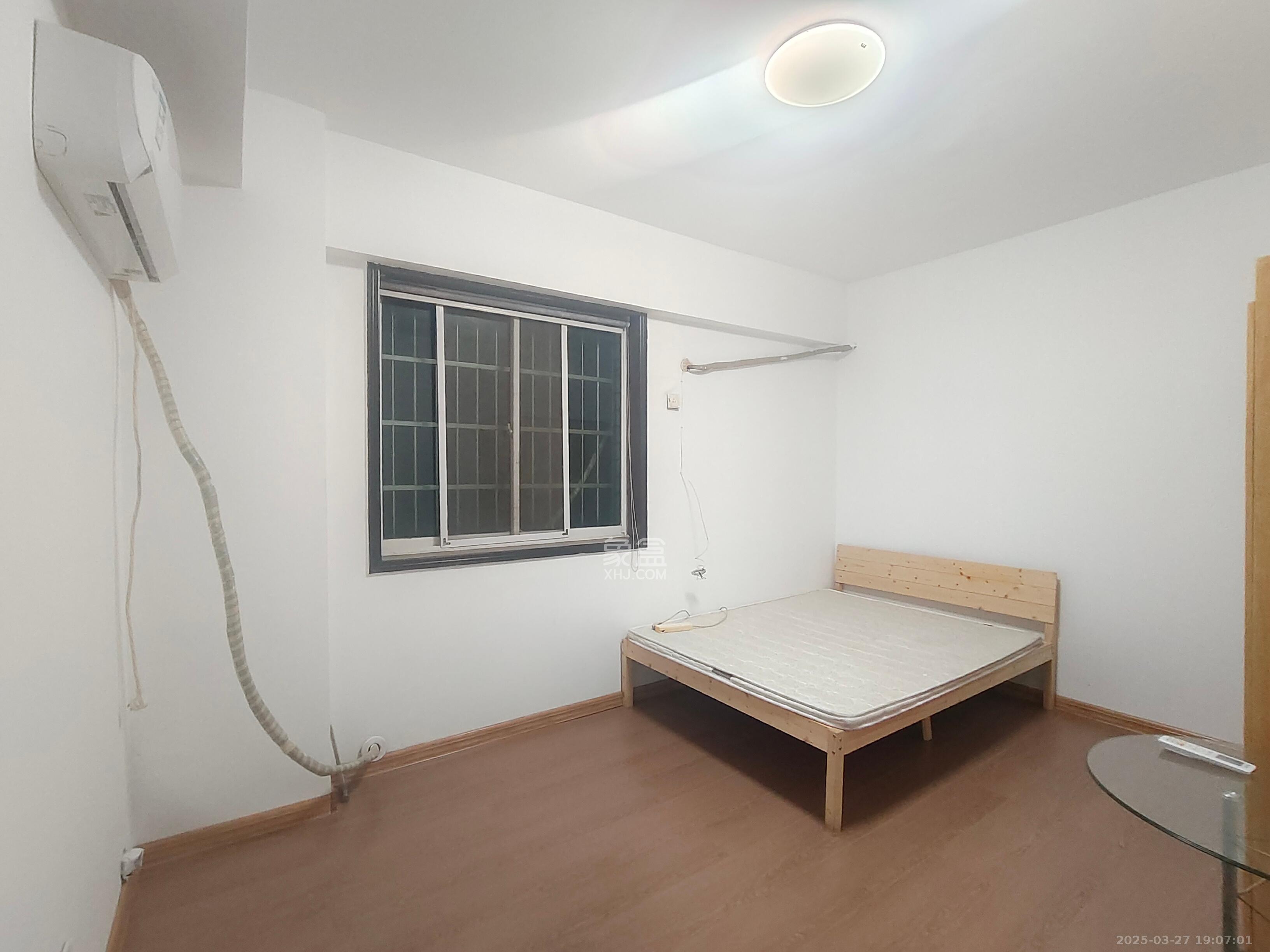 朝阳银座  2室1厅1卫   1800.00元/月室内图