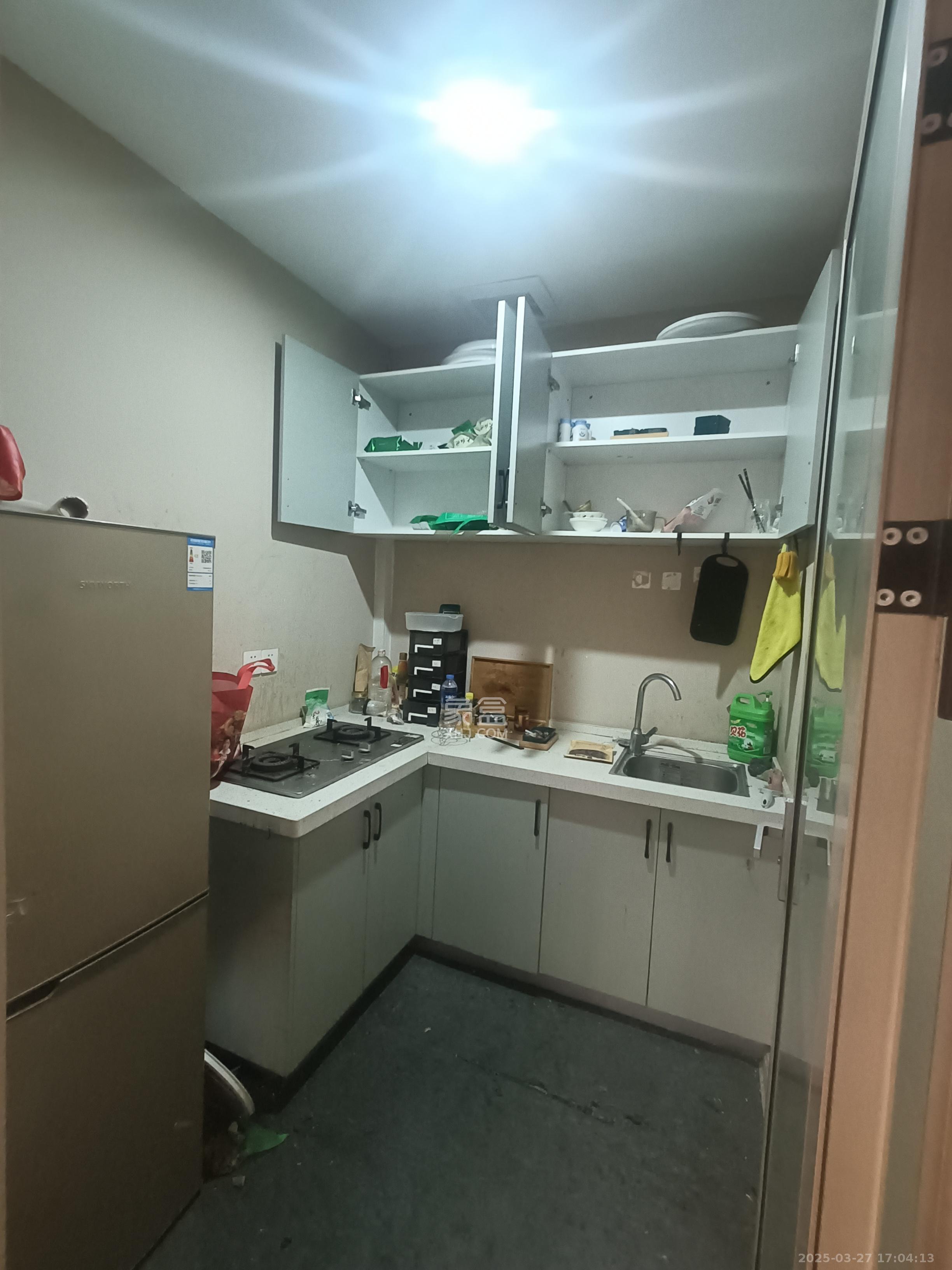 中城丽景香山园 7室2厅3卫 5500.0元/月 中城丽景香山园 7室2厅3卫 5500.0元/月室内图