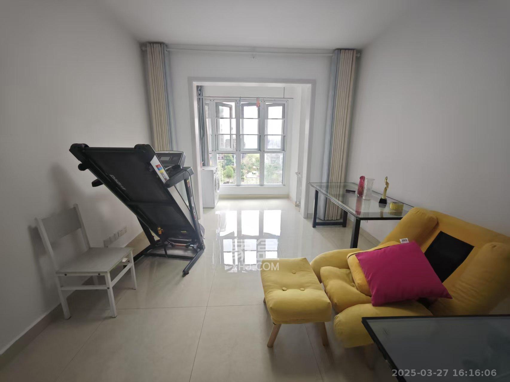 绿地海外滩一期 2室2厅1卫 1700.0元/月 绿地海外滩一期 2室2厅1卫 1700.0元/月室内图