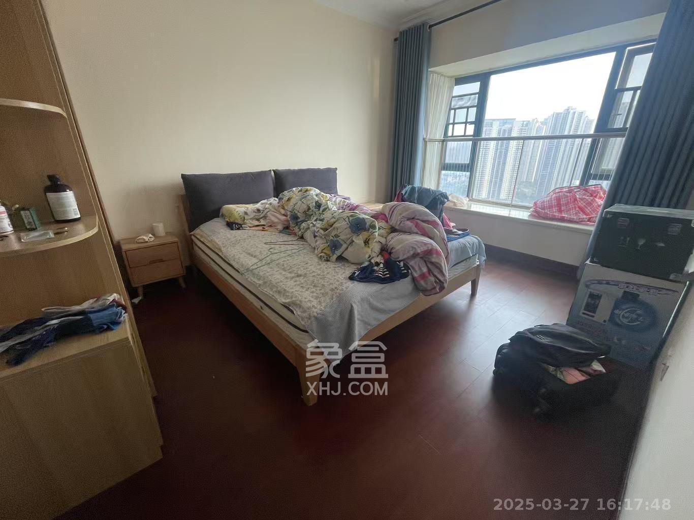 恒大御景湾  3室2厅2卫   3500.00元/月室内图