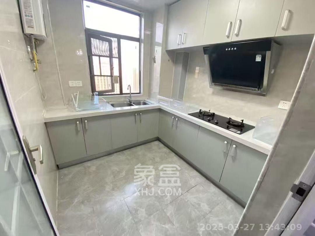 创世纪广场 2室2厅1卫 1800.0元/月 创世纪广场 2室2厅1卫 1800.0元/月室内图