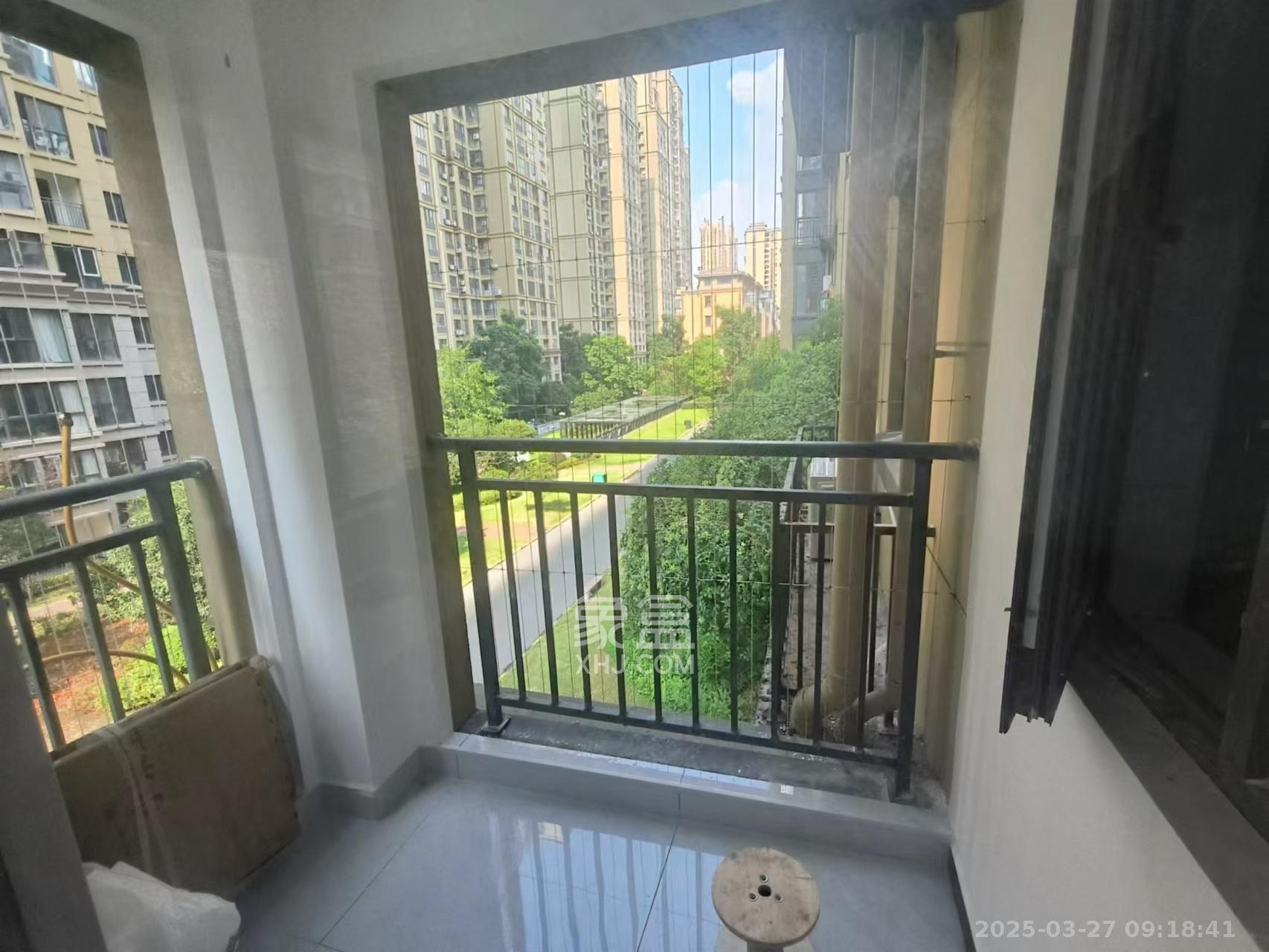 澳海澜庭 5室2厅2卫 2300.0元/月 澳海澜庭 5室2厅2卫 2300.0元/月室内图