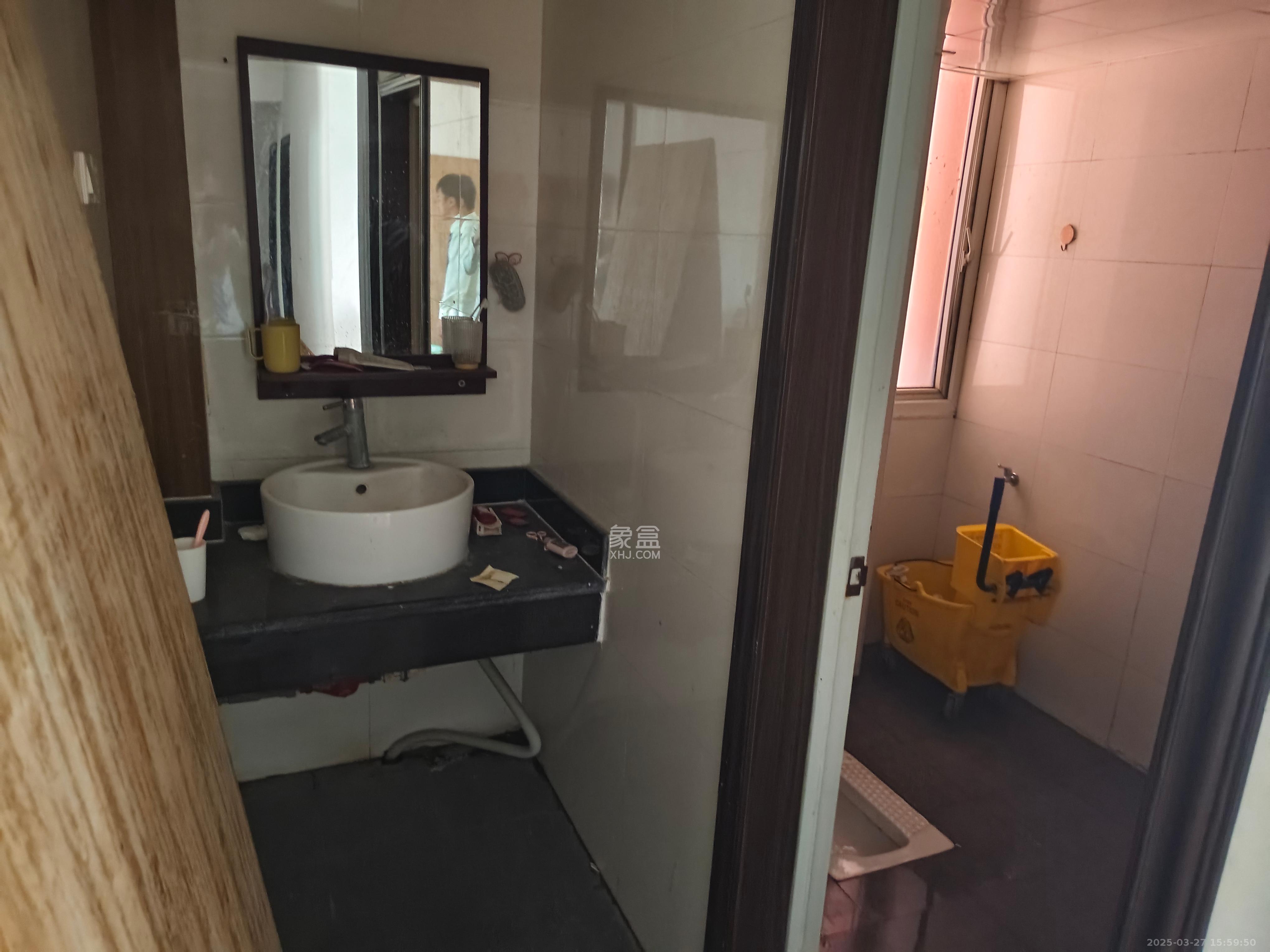 友谊嘉园  4室2厅2卫    3200.0元/月 友谊嘉园  4室2厅2卫    3200.0元/月室内图