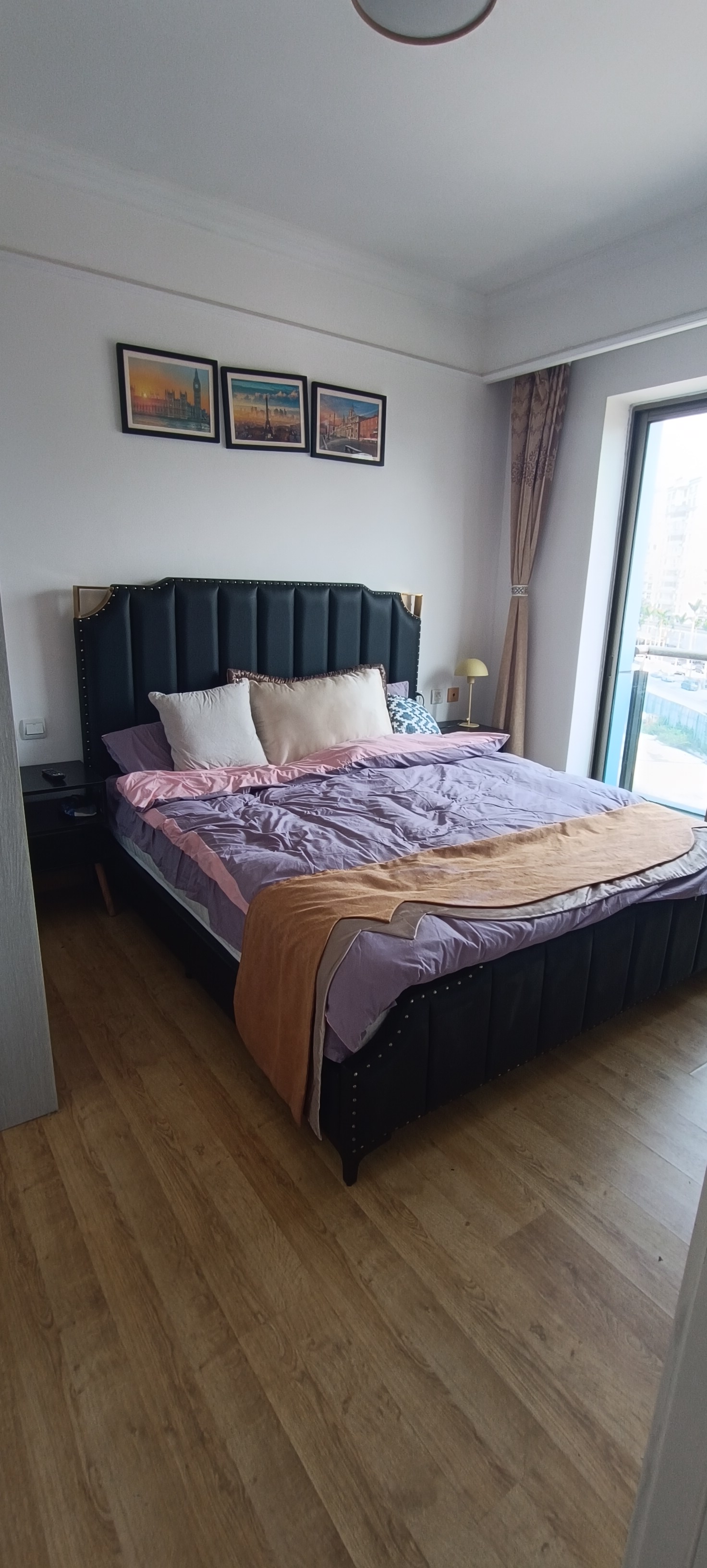 外滩中心  2室3厅1卫    4200.0元/月 外滩中心  2室3厅1卫    4200.0元/月室内图